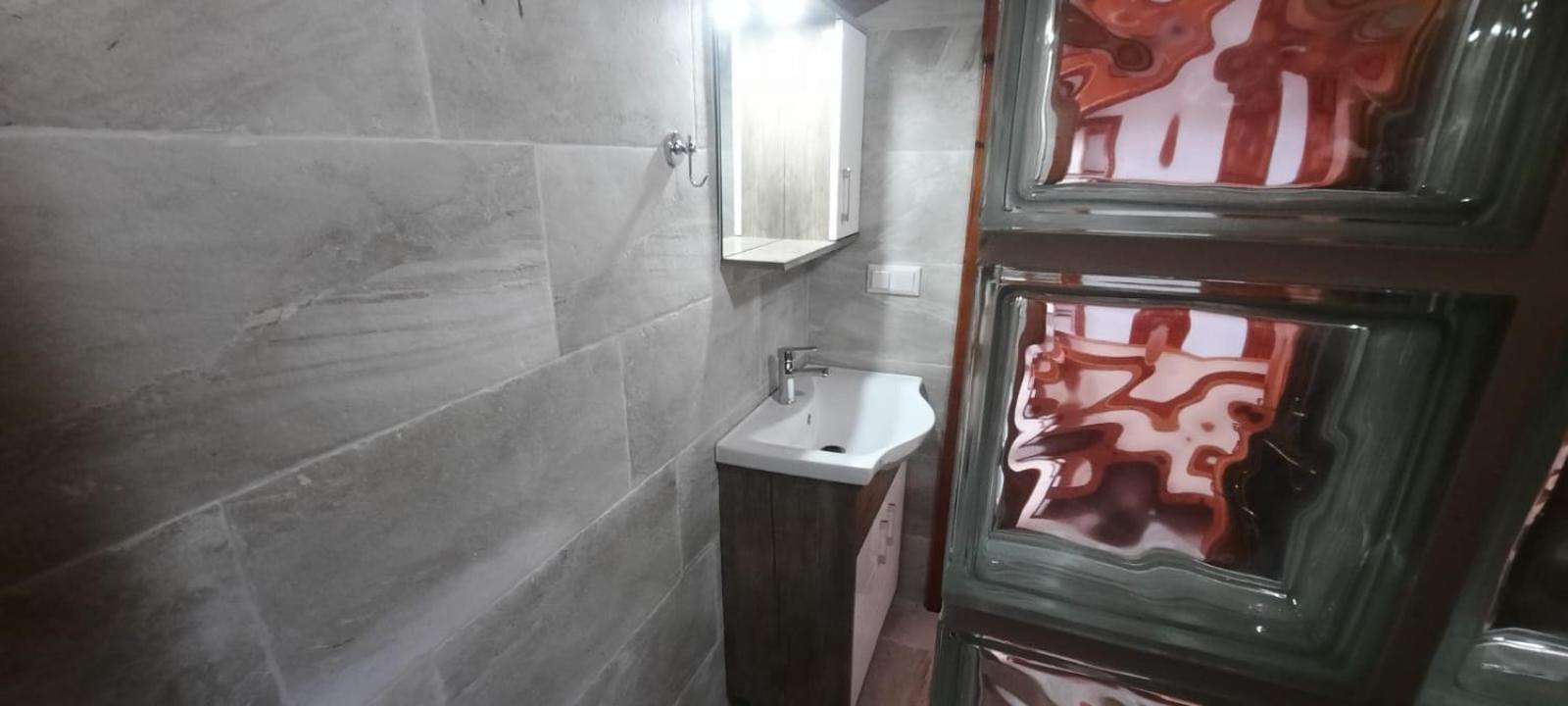 Beyaz Apartment *