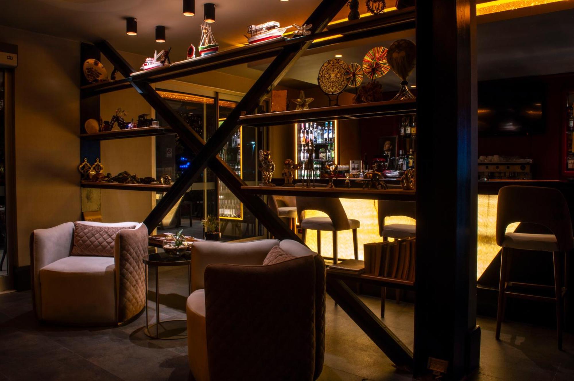Marina Bay Hotel 3*