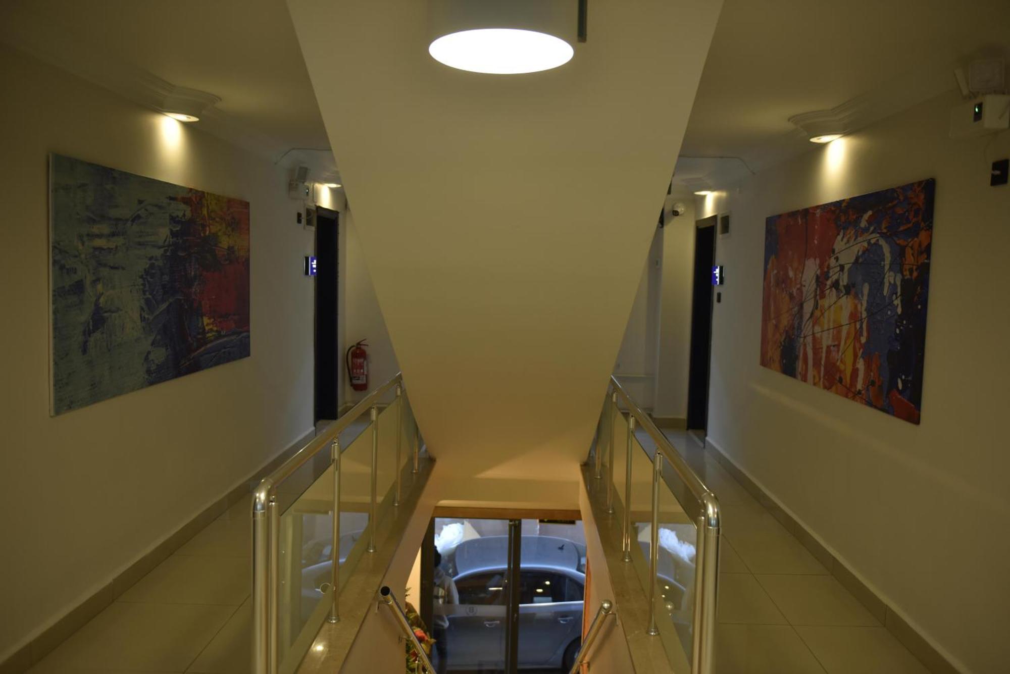 Hotel Bella *