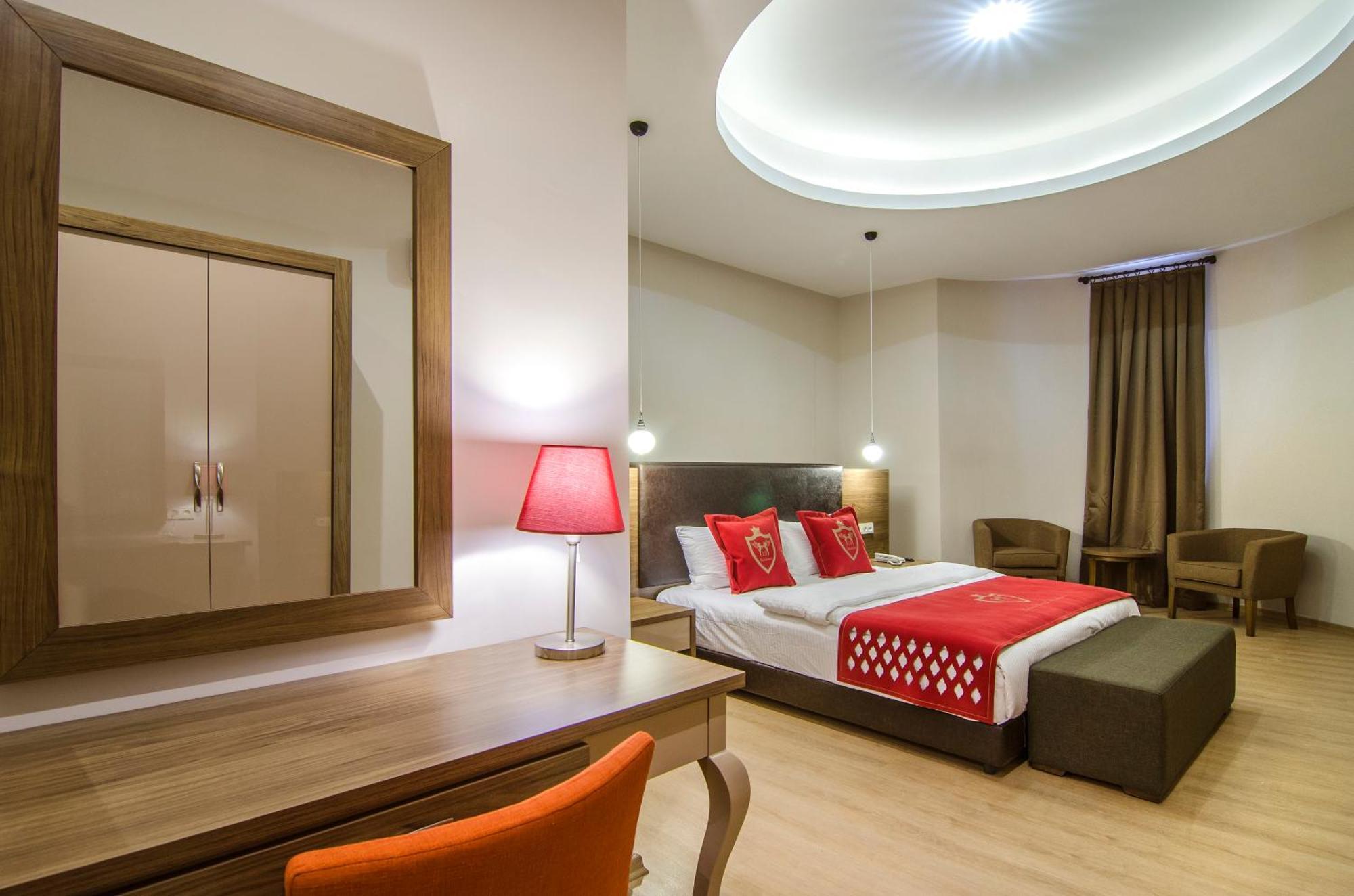 Ladies (adults Only) Aparthotel Kusadasi
