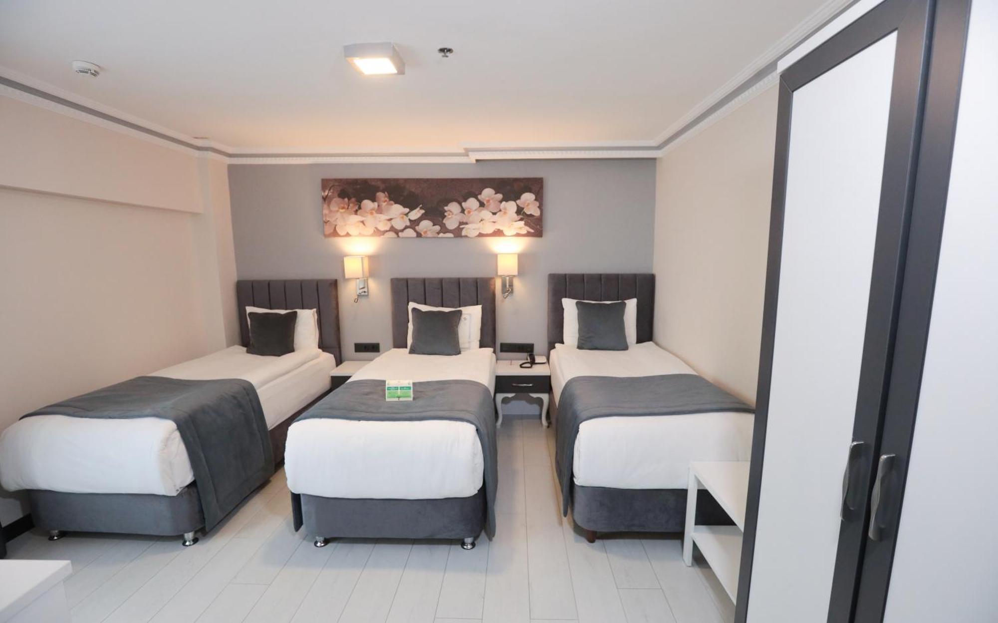 Skalion Hotel
