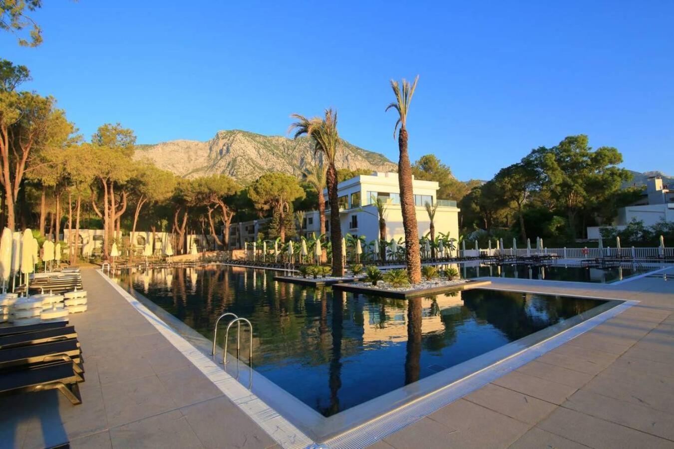 Siu Collection Hotel 5*