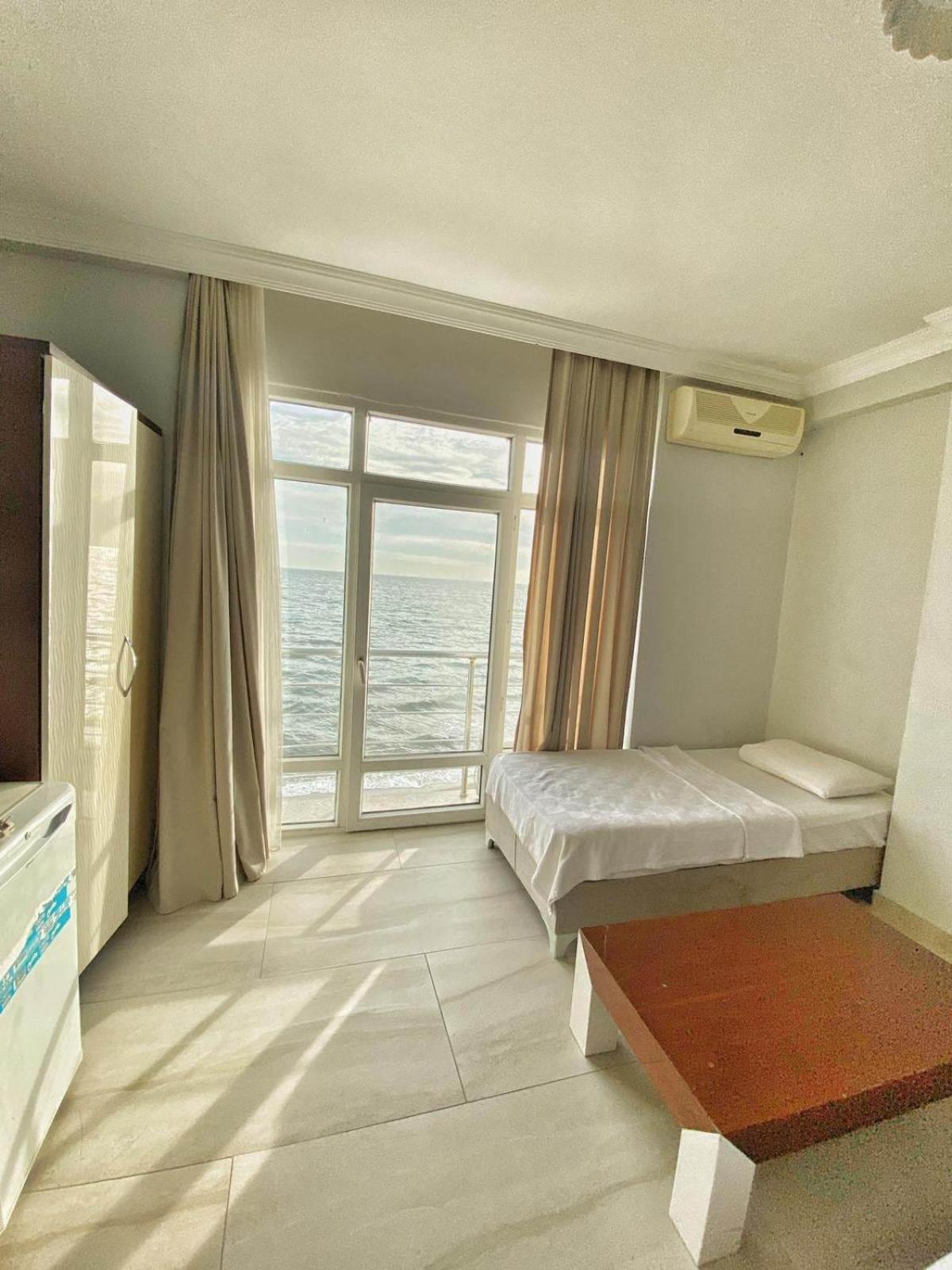 Hotel Deniz Kumburgaz *