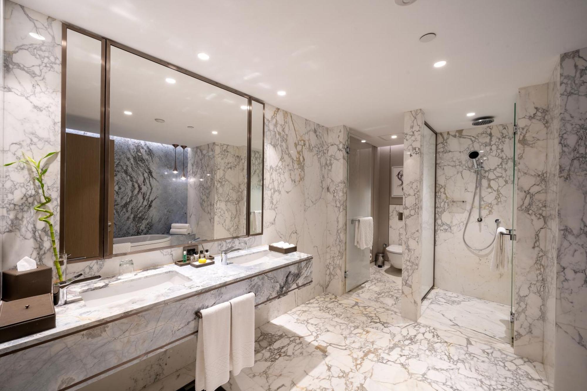 Reges, A Luxury Collection & Spa, 5*