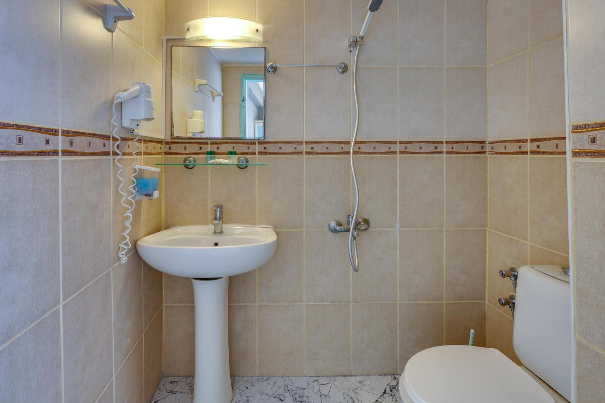 Hikmethan Hotel Kusadasi