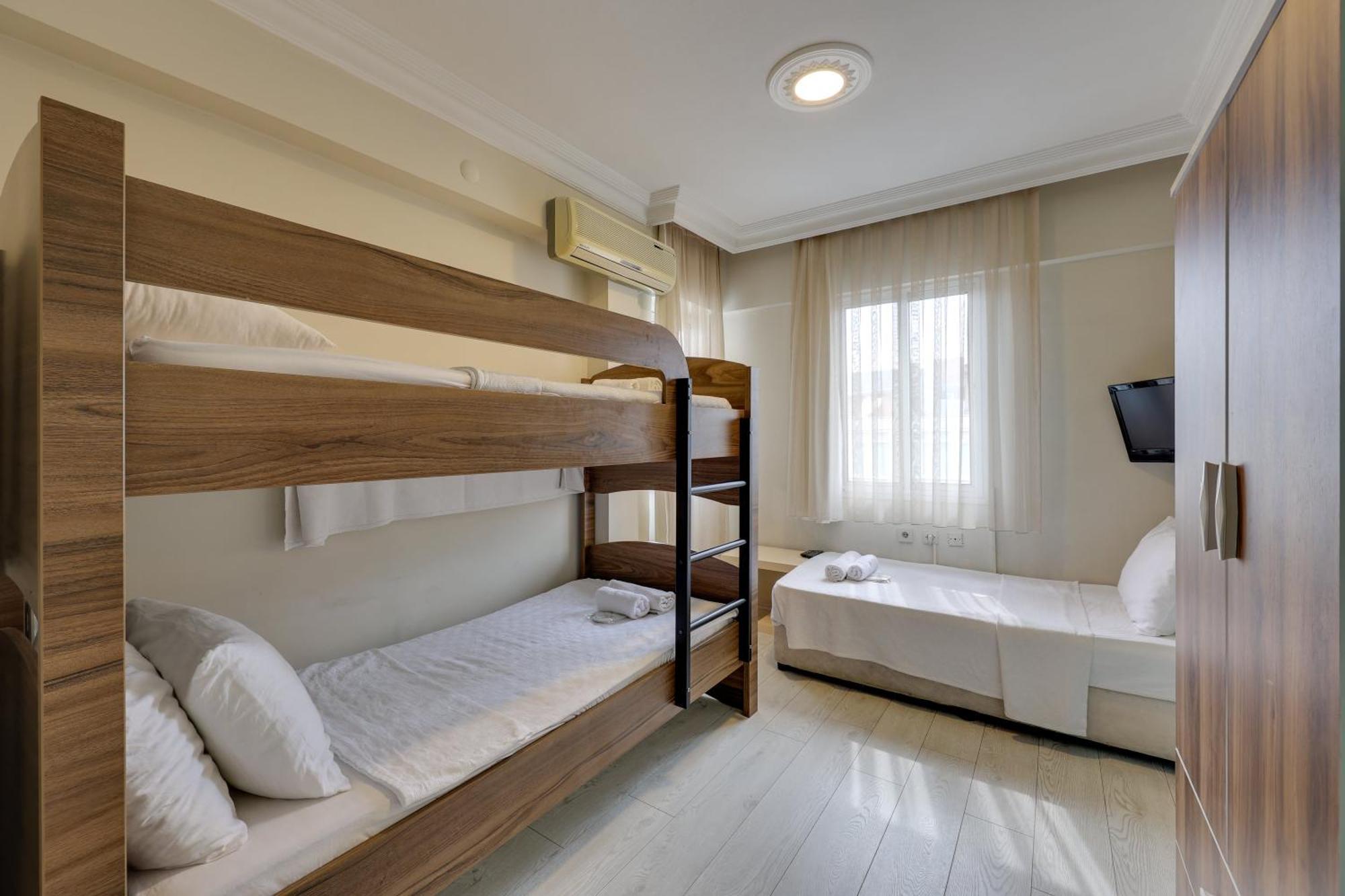 Hotel Hikmethan 2*