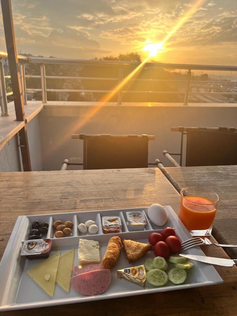 Avrasyaqueen Istanbul