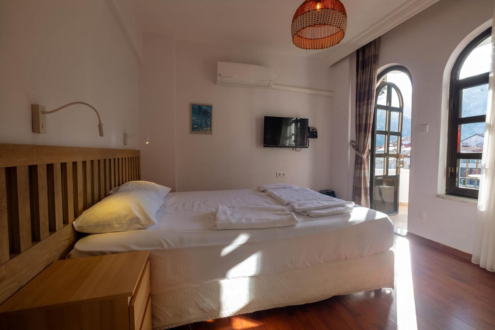 The Diplomat Hotel