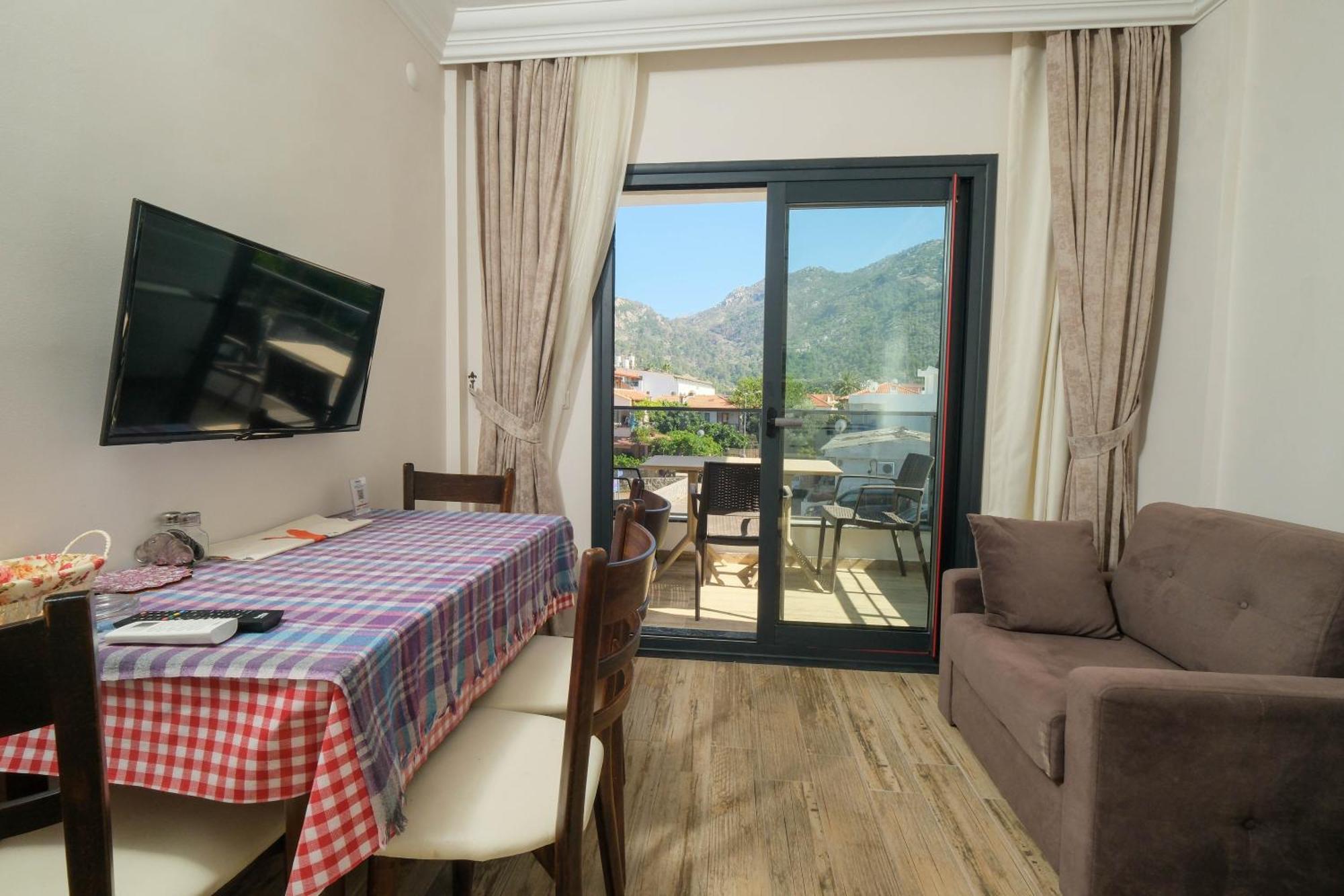 Hotel The Diplomat 3*