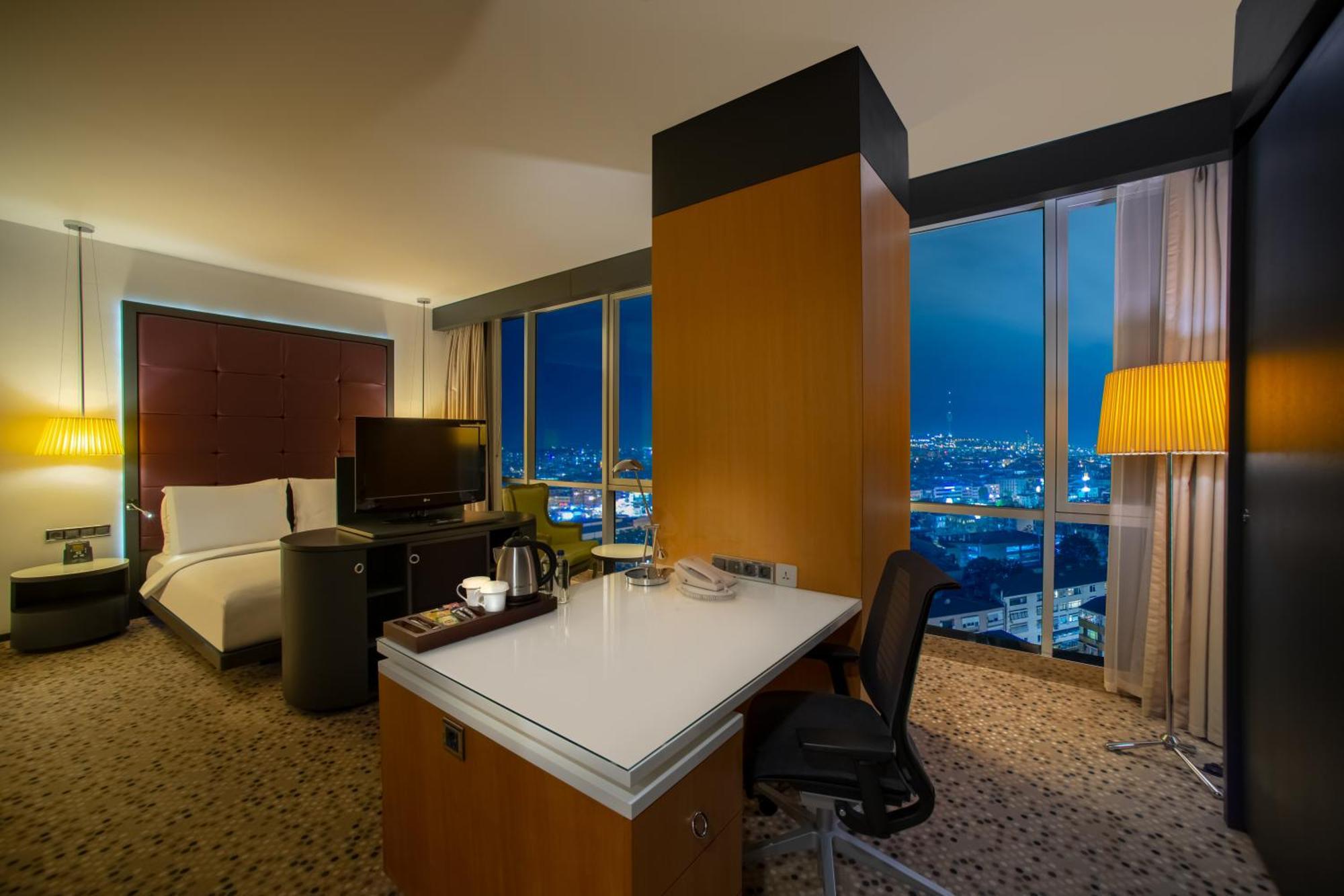 Doubletree By Hilton - Moda Hotel