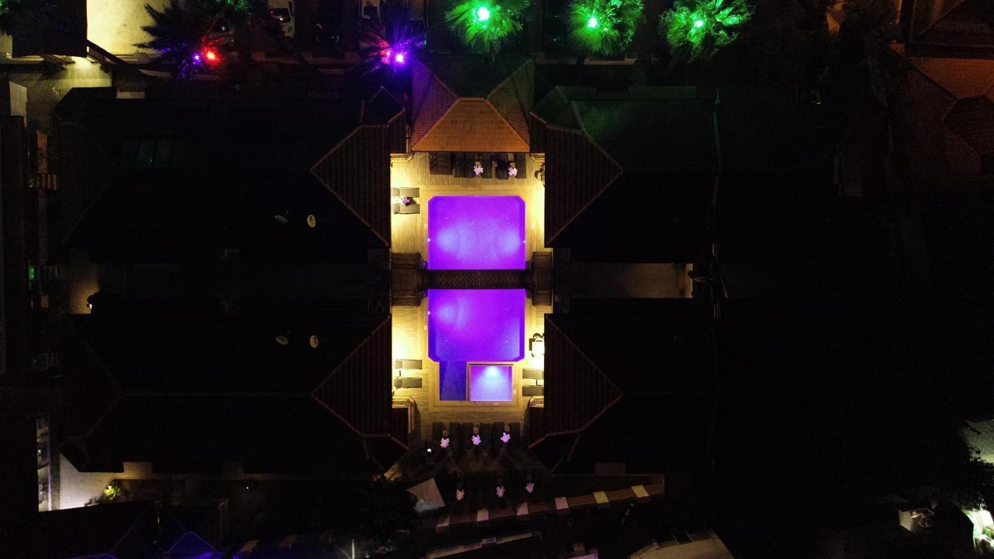 Dolphin Park Hotel 3*