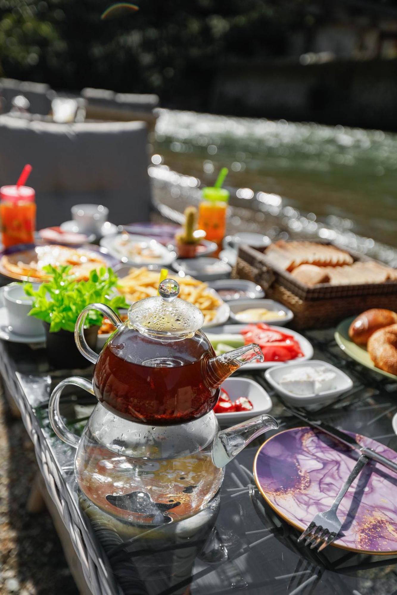 Terapi Tatil Koeyue Resort