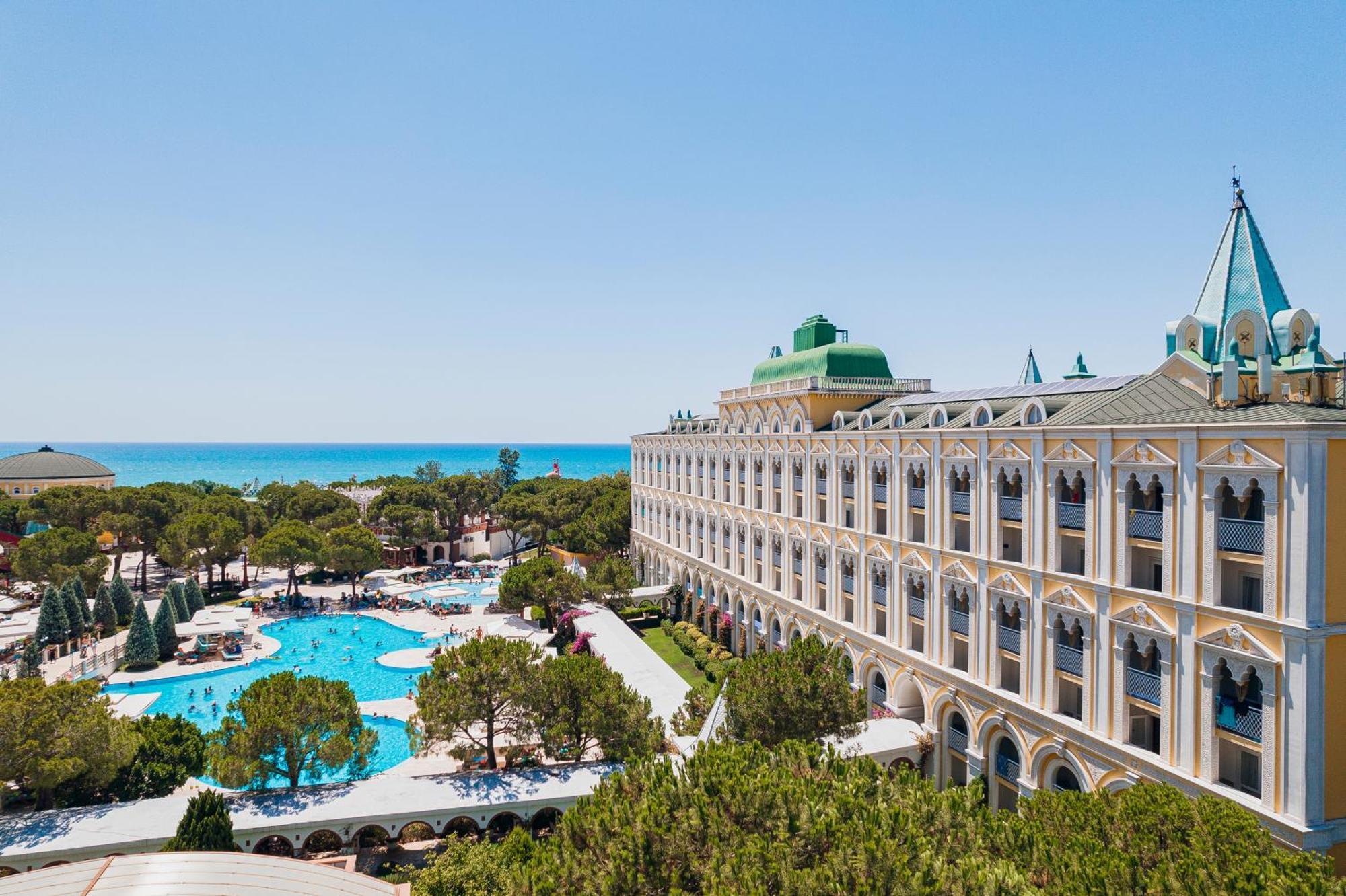 Kremlin Palace 5*