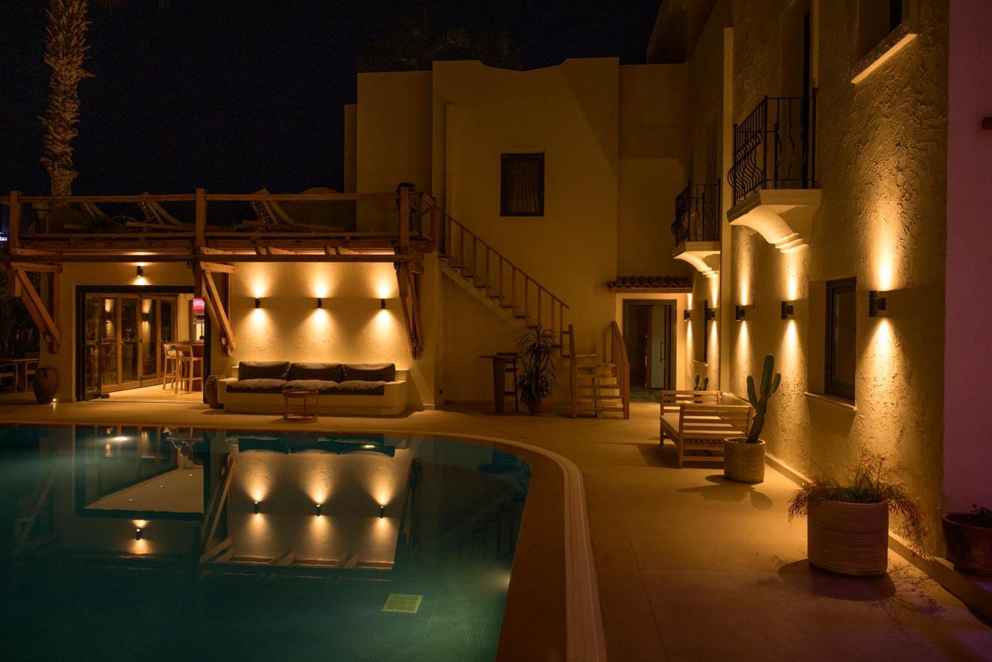 Corner Boutique Hotel