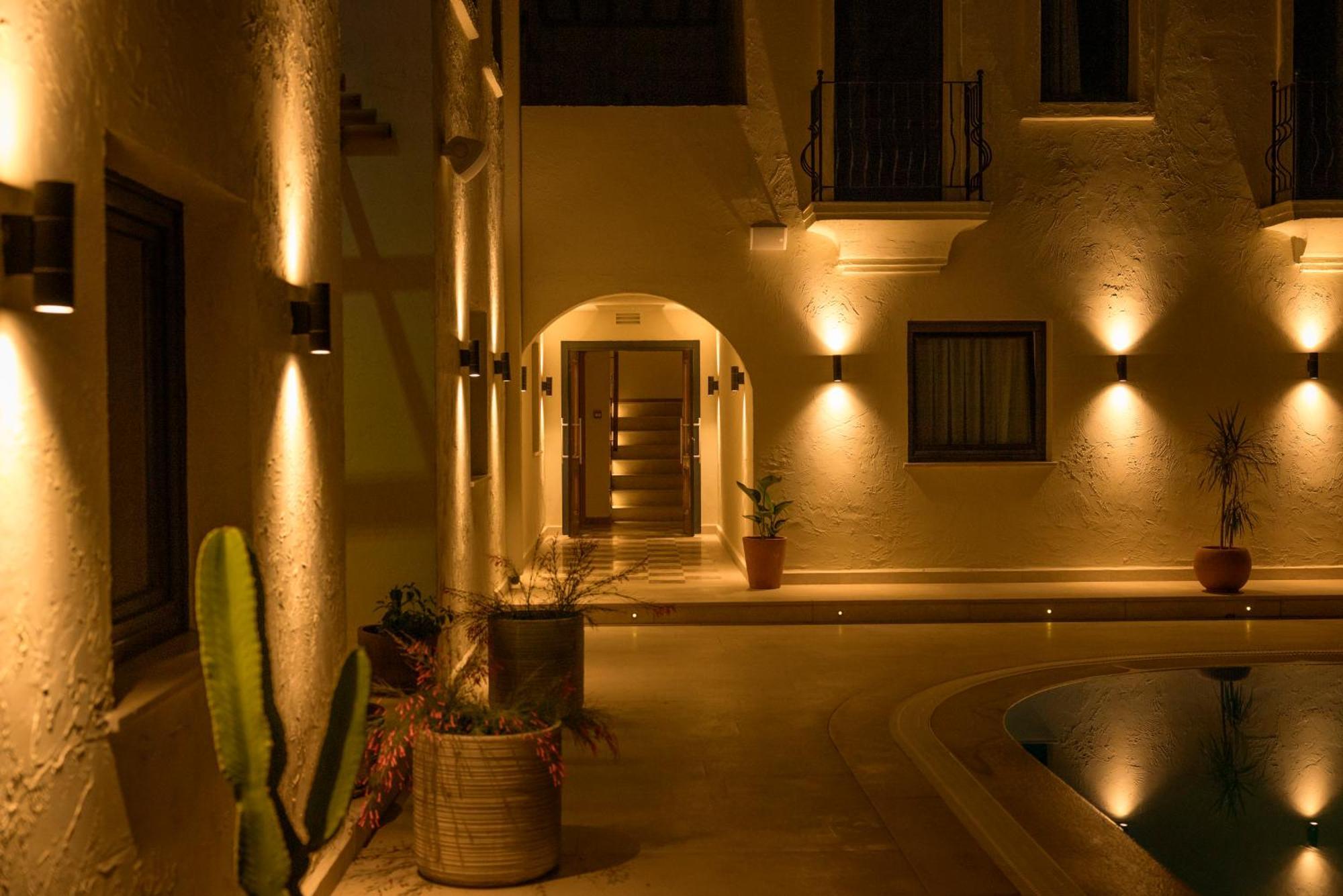 Corner Boutique Hotel