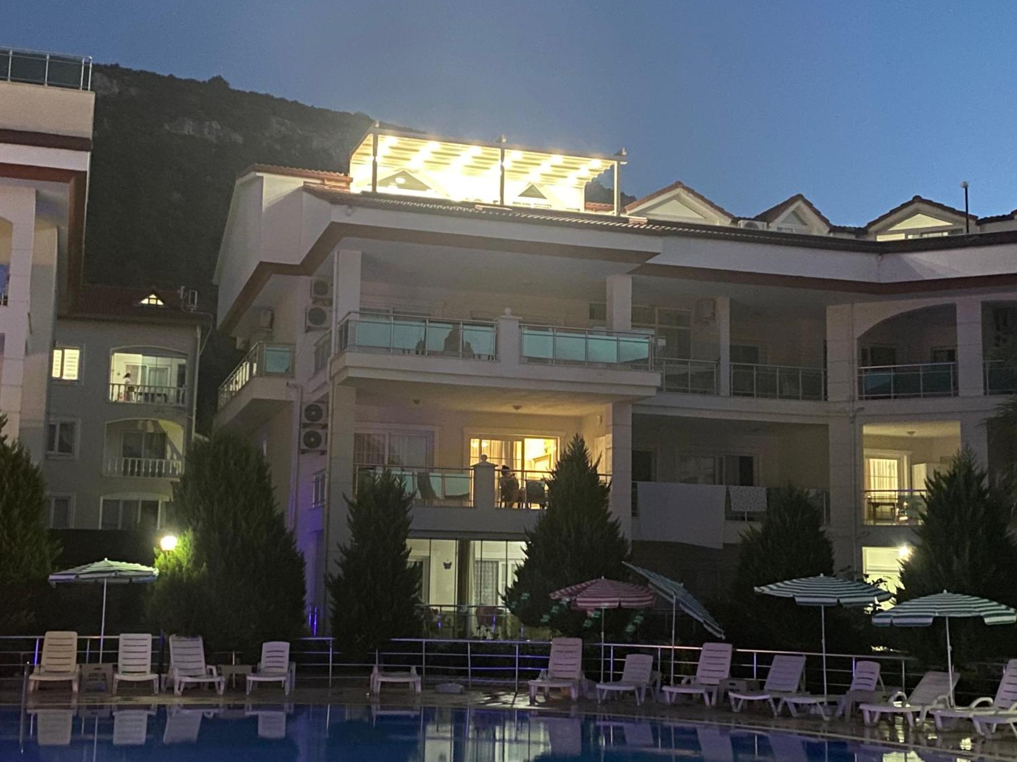 Akbuek Palace Apartment *