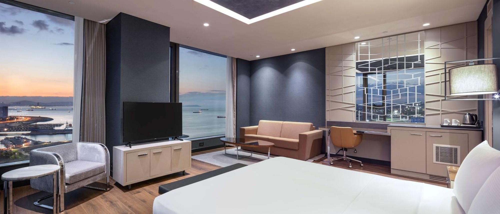 Hilton Bakirkoy Hotel 5*