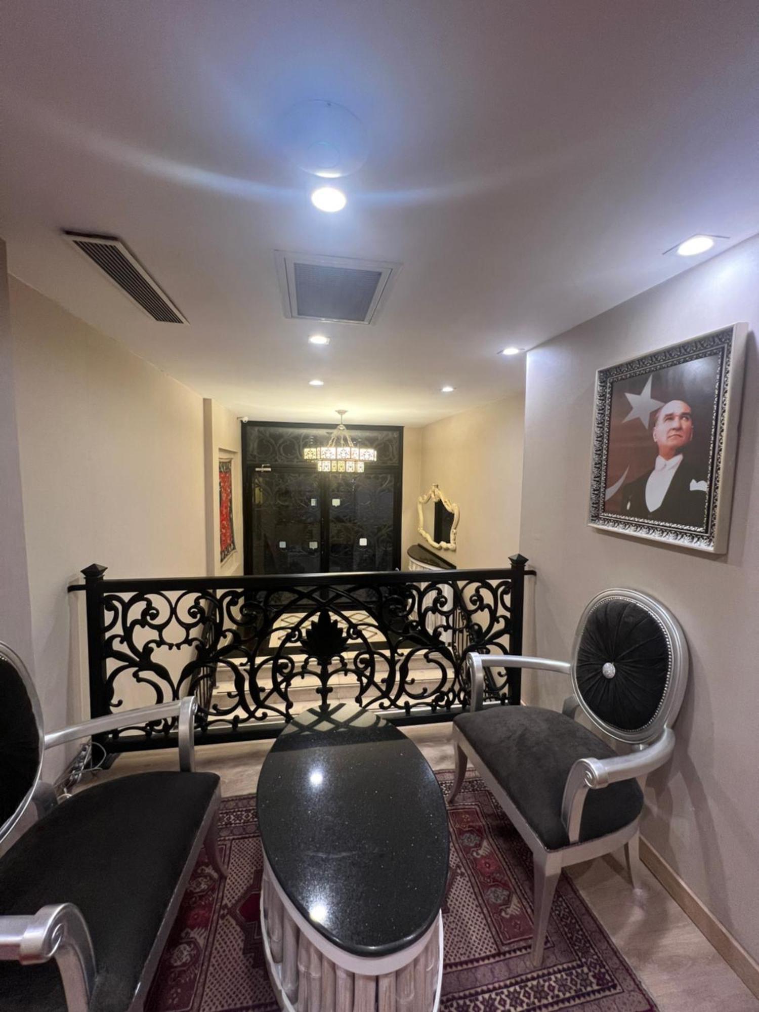 Aybar & Hotel 4*