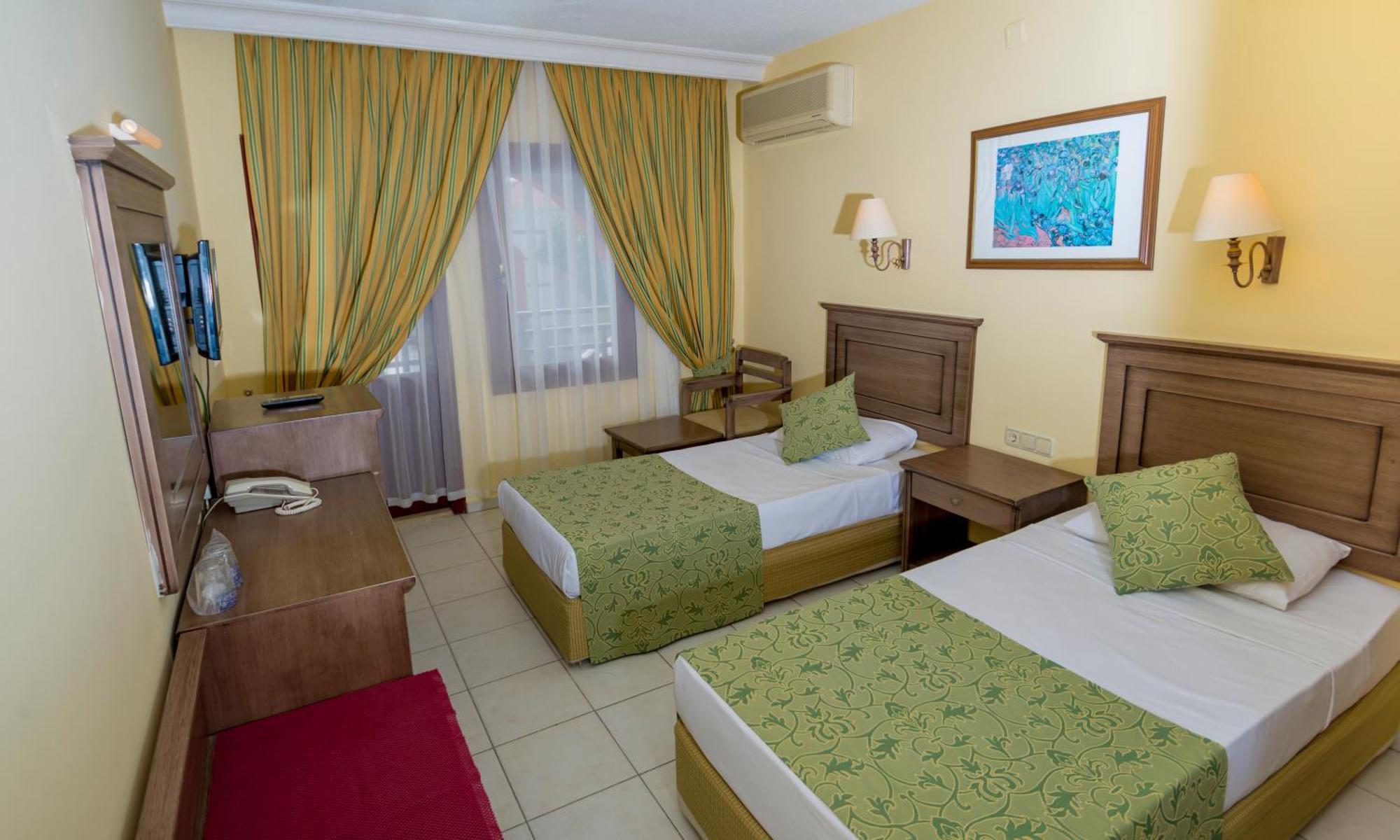 Club Tropical 4*