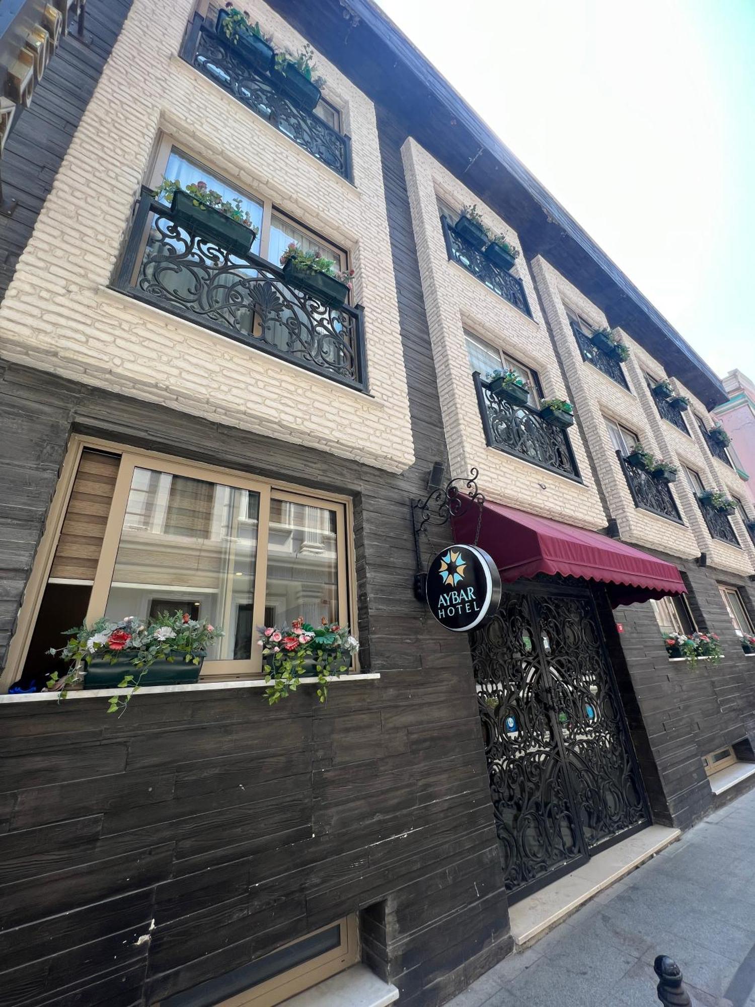 Hotel Aybar & 4*
