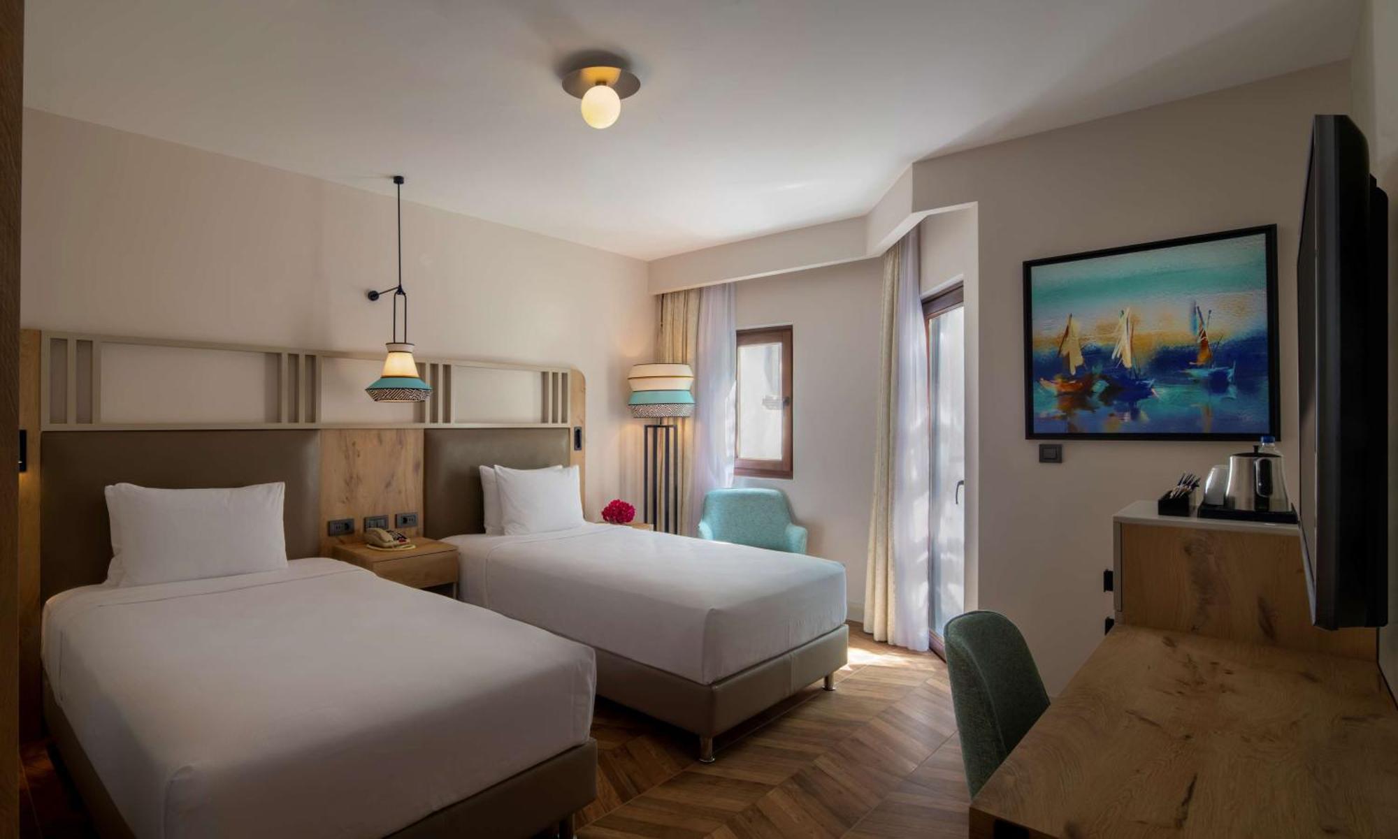 Doubletree By Hilton Bodrum Isil Club Ultra Resort Torba