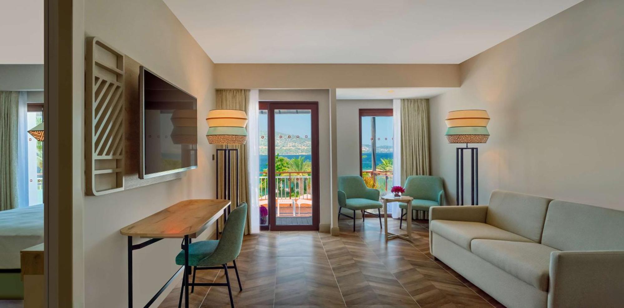 Doubletree By Hilton Bodrum Isil Club Ultra Resort 5*