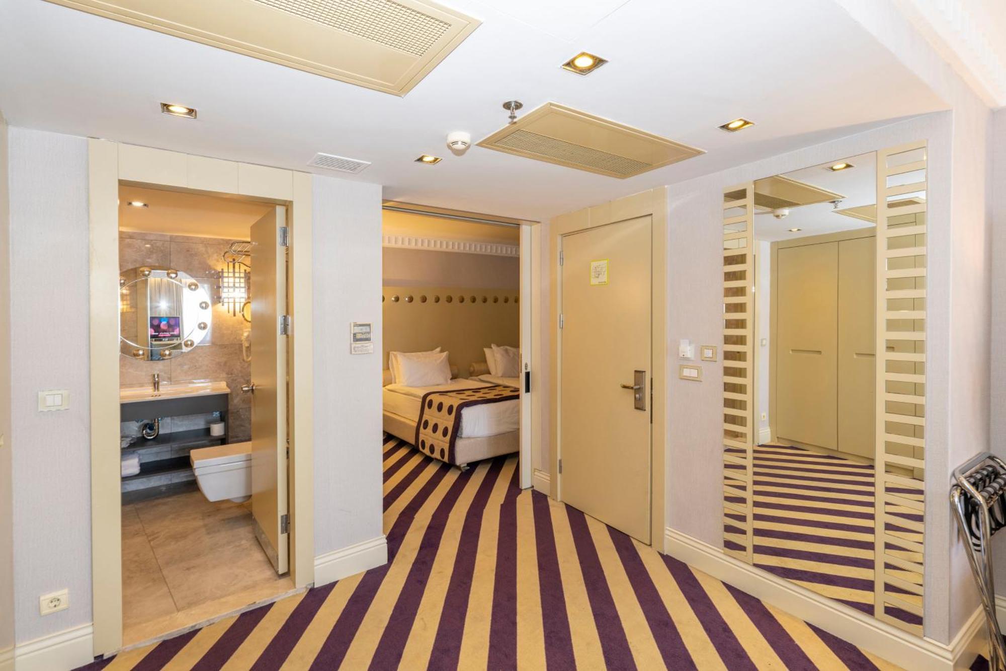 Taxim Hill Hotel 4*
