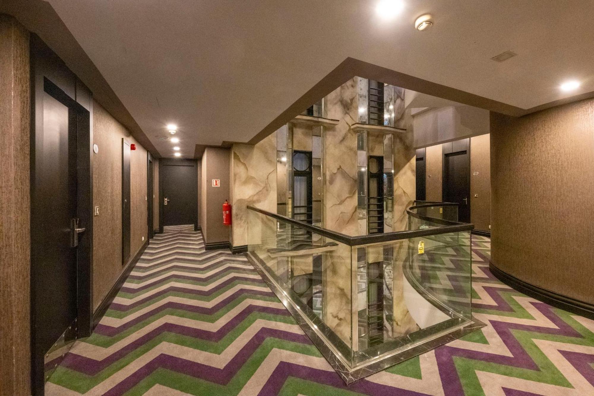 Hotel Taxim Hill 4*