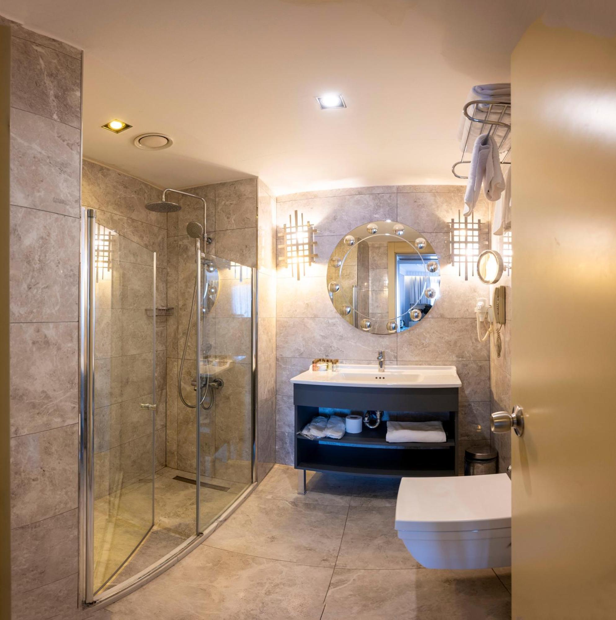 Hotel Taxim Hill 4*
