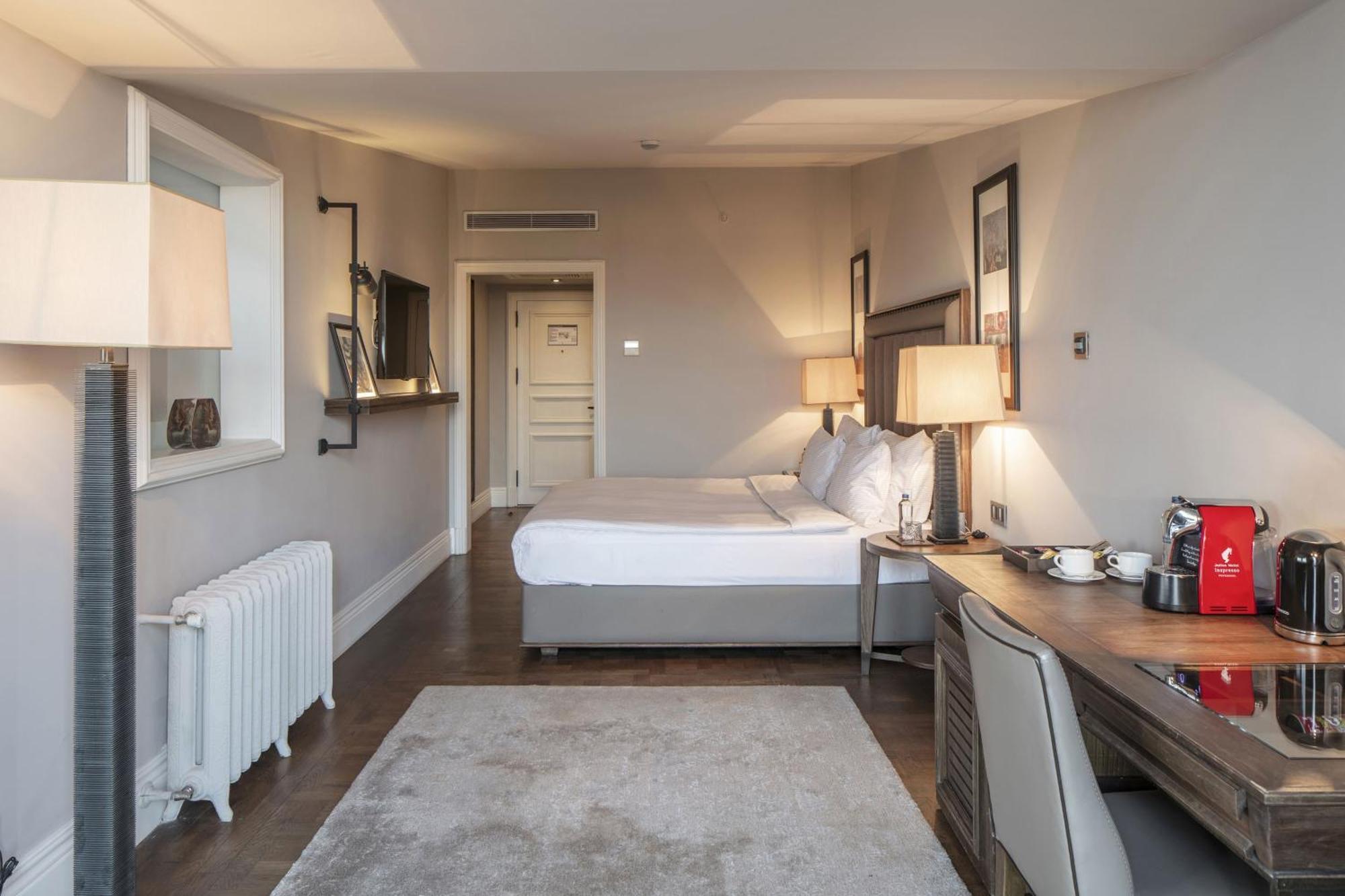 Hotel The Bank Istanbul, A Member Of Design