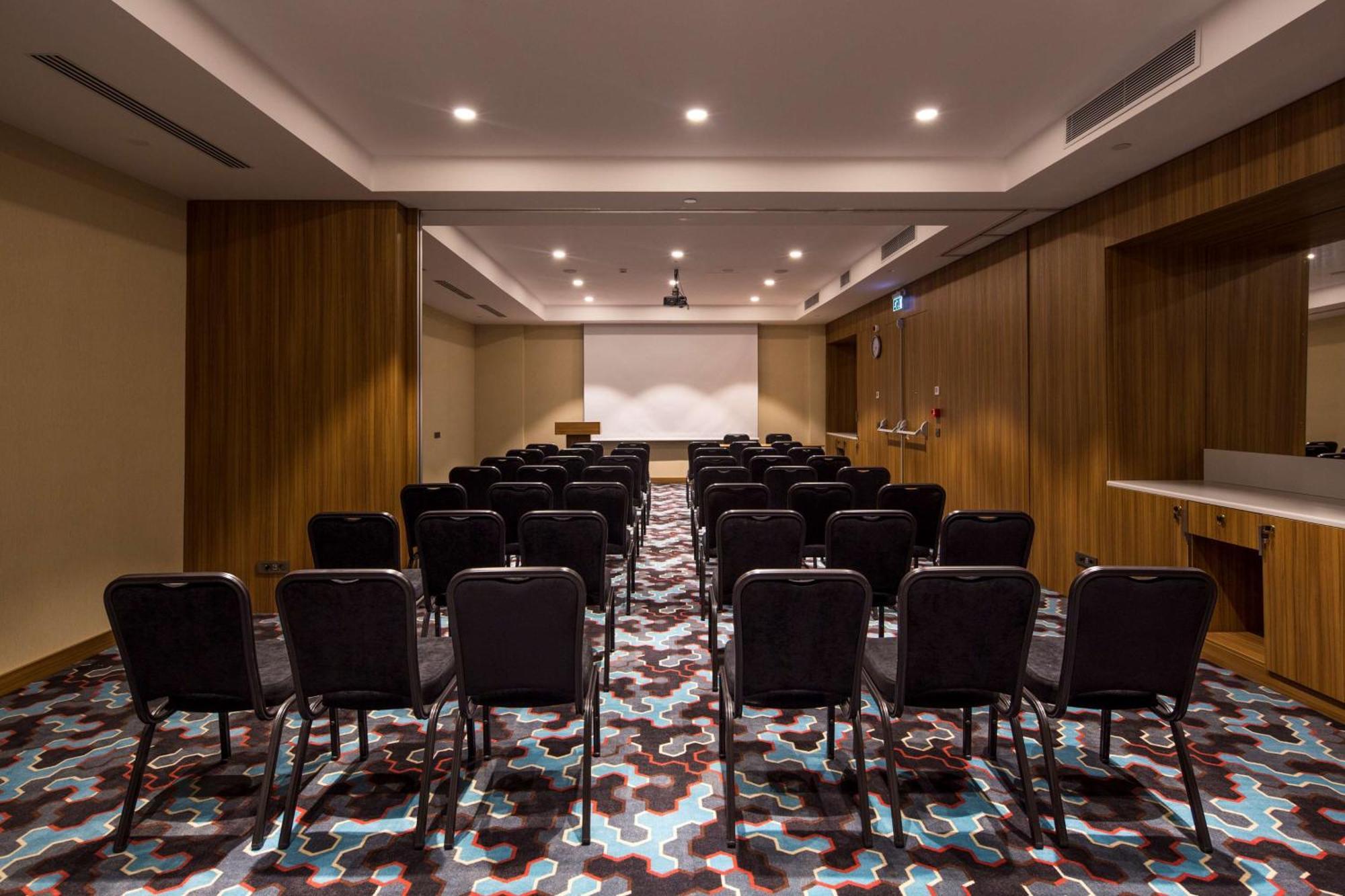 Hotel Hampton By Hilton Istanbul Kurtkoy