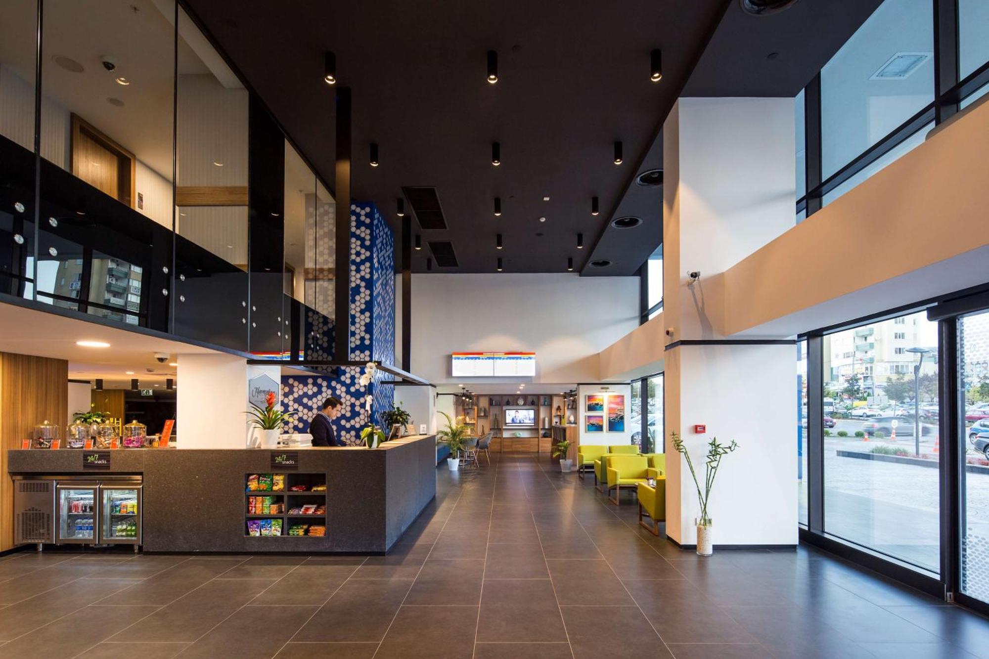 Hampton By Hilton Istanbul Kurtkoy Hotel