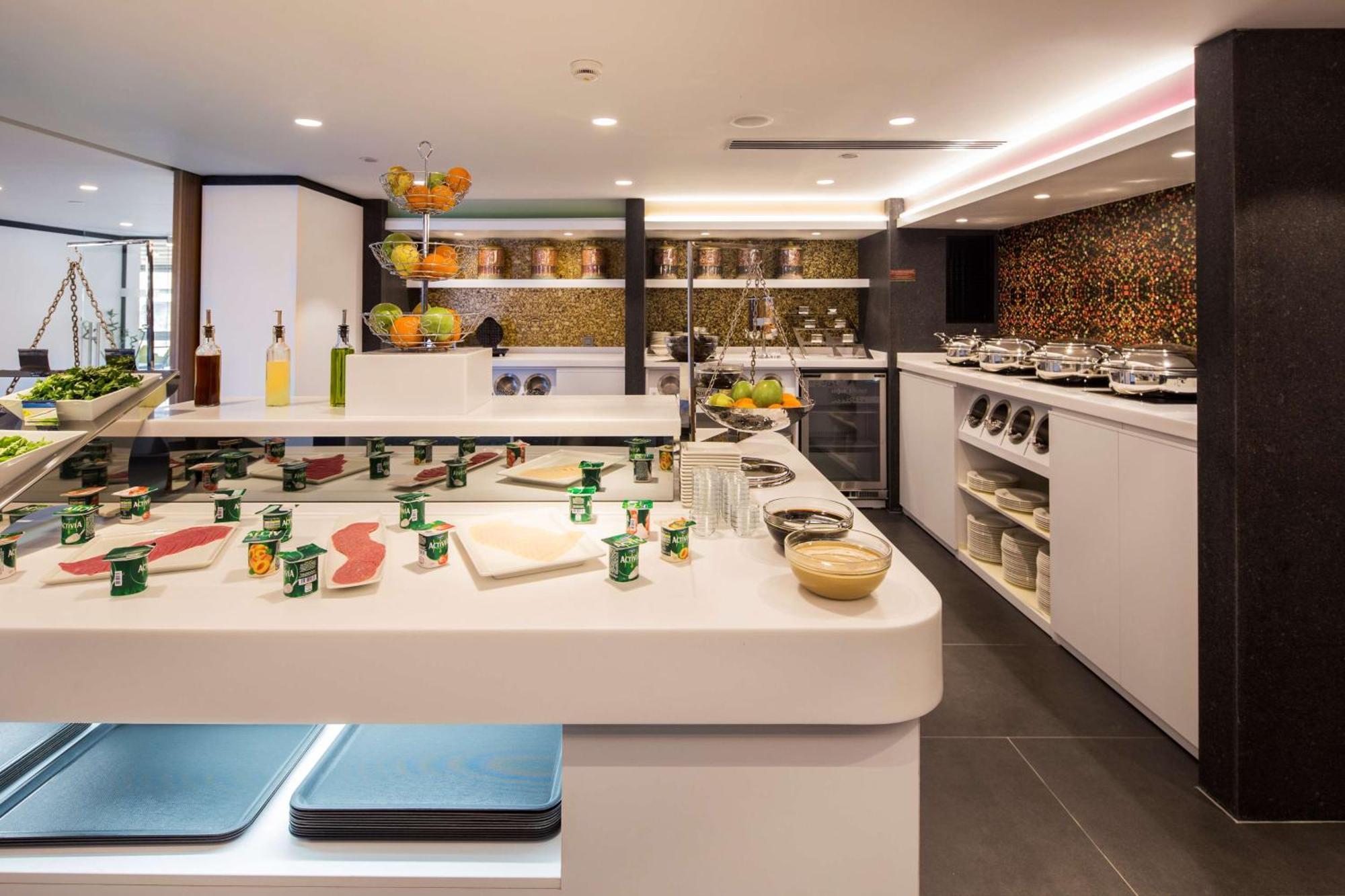 Hampton By Hilton Istanbul Kurtkoy Hotel