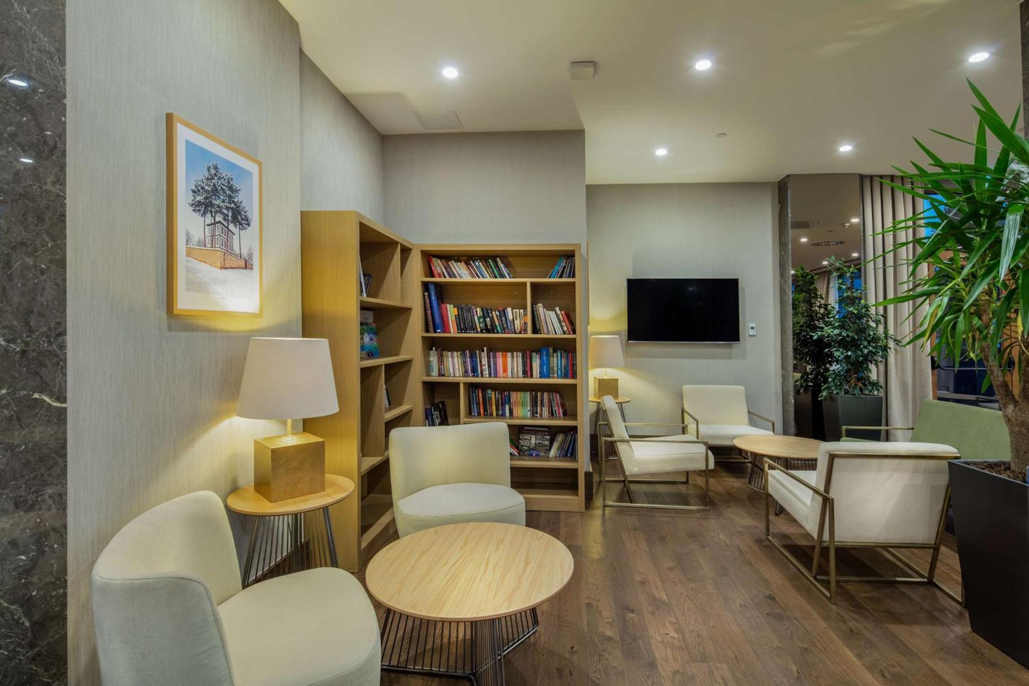 Hilton Garden