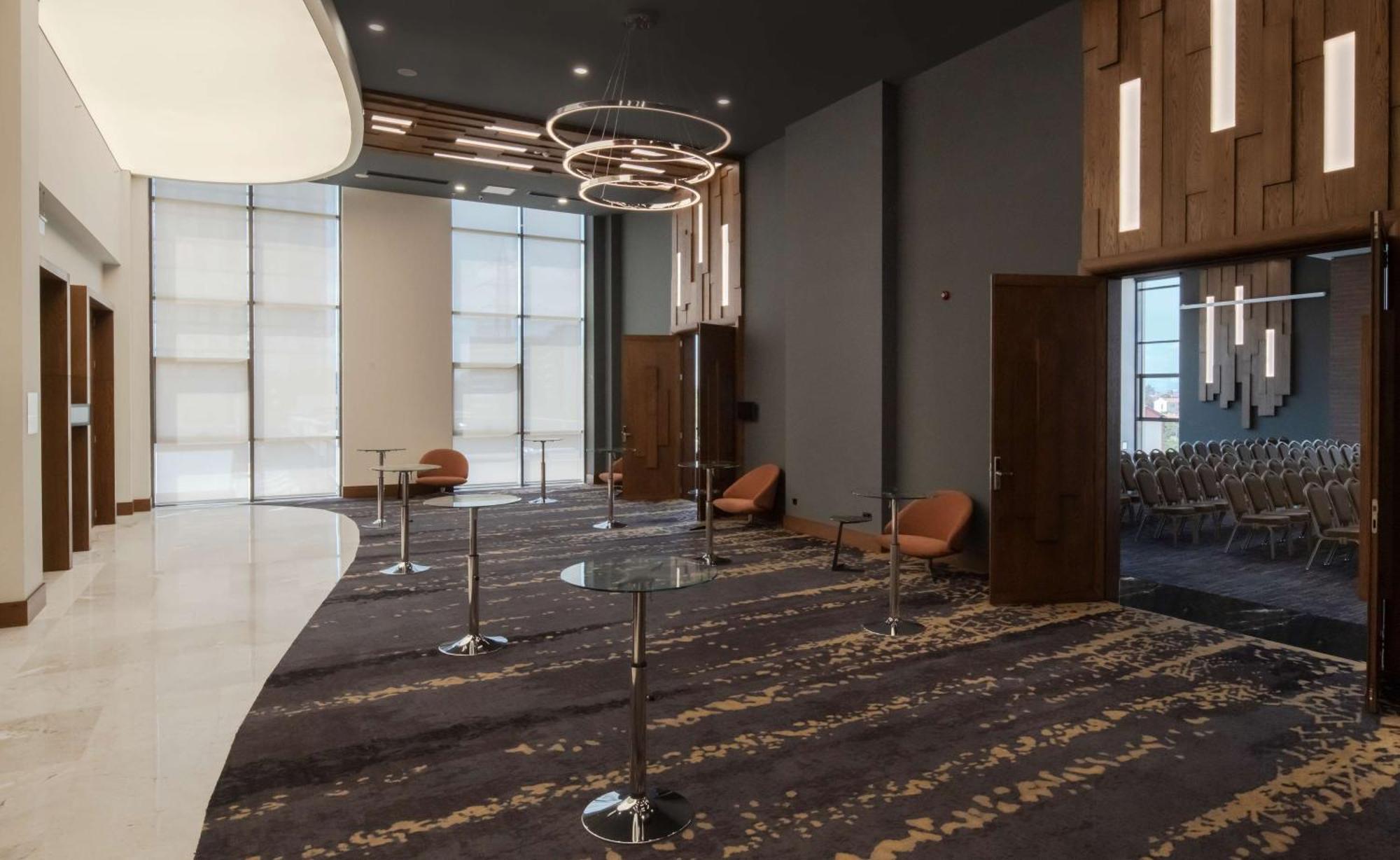 Doubletree By Hilton 5*