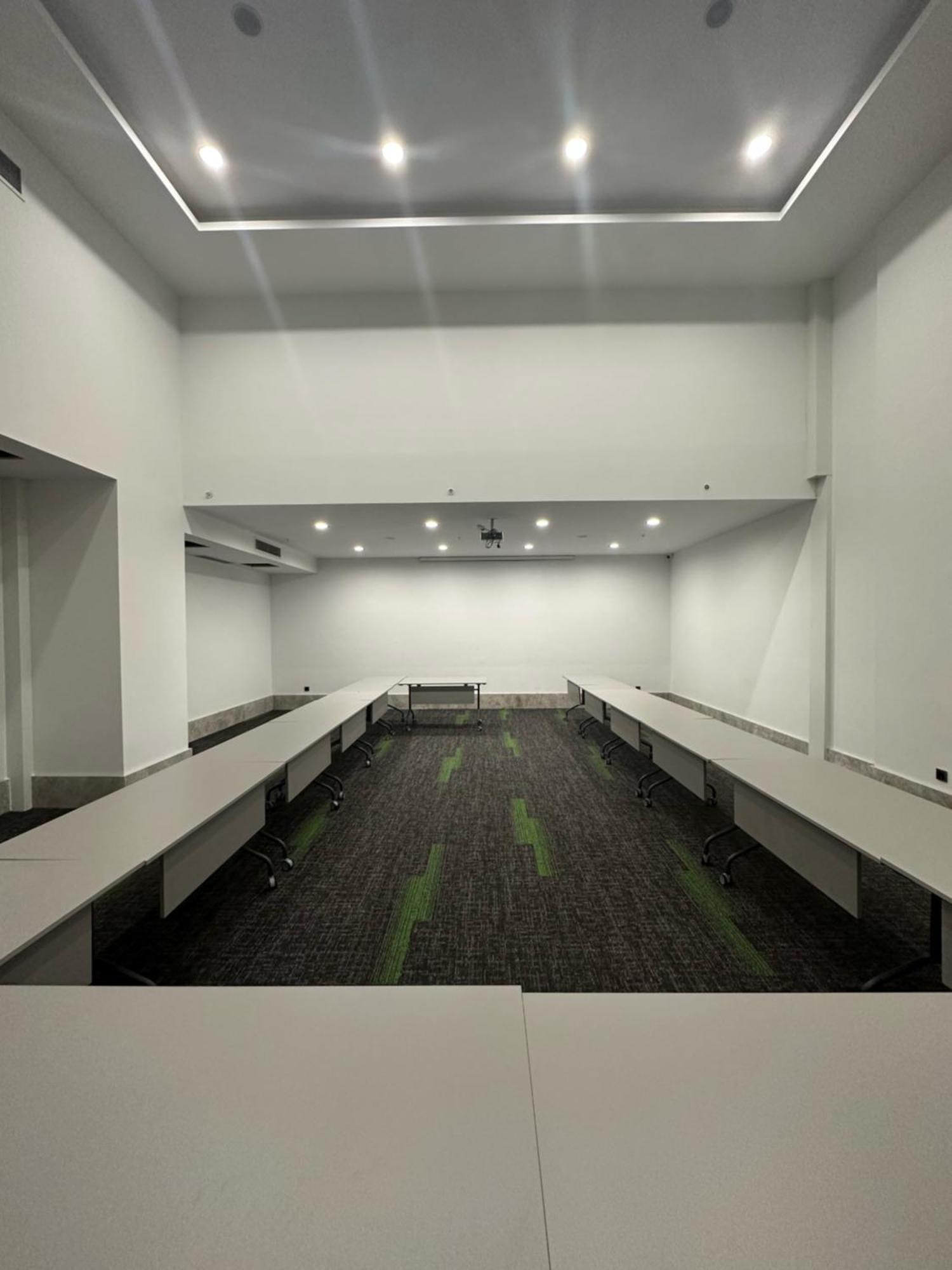 V Center