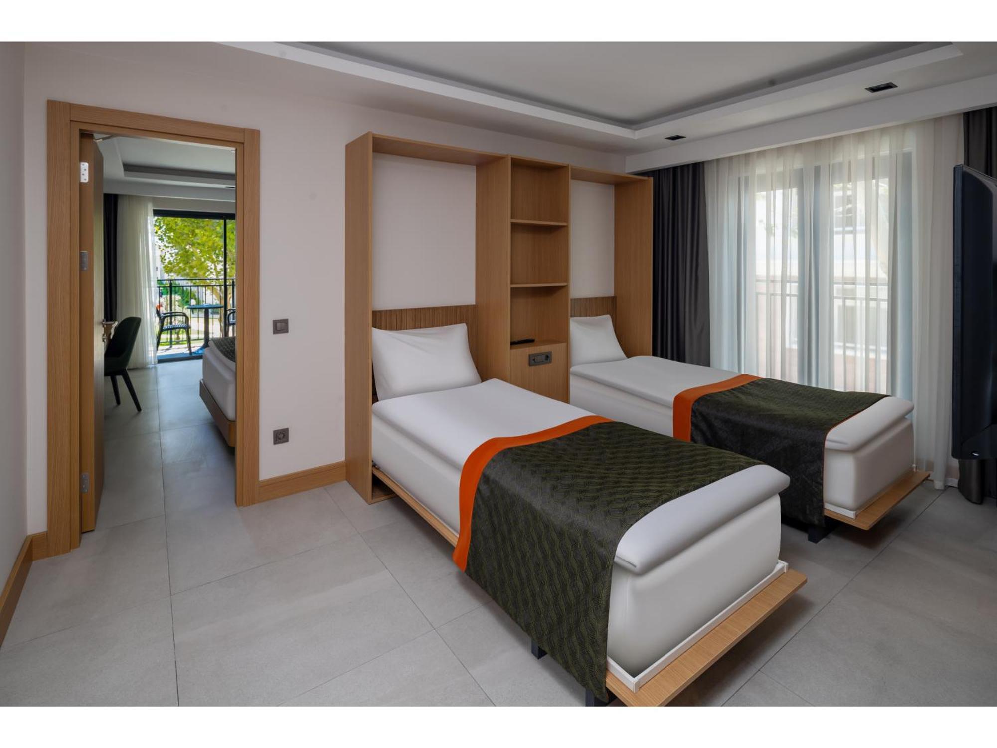 Swandor & - Hotel