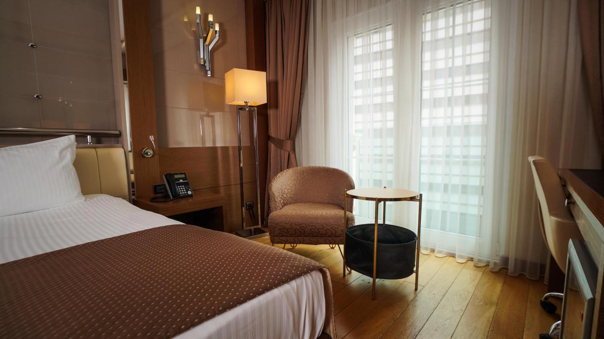 Ankara-kavaklidere By Ihg 4*