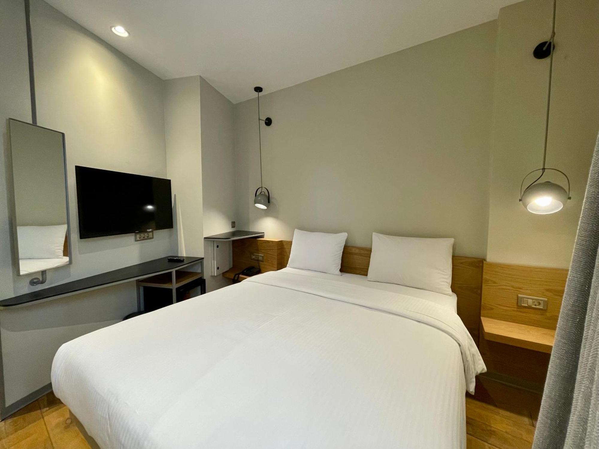 Nevv Bosphorus & Hotel Istanbul