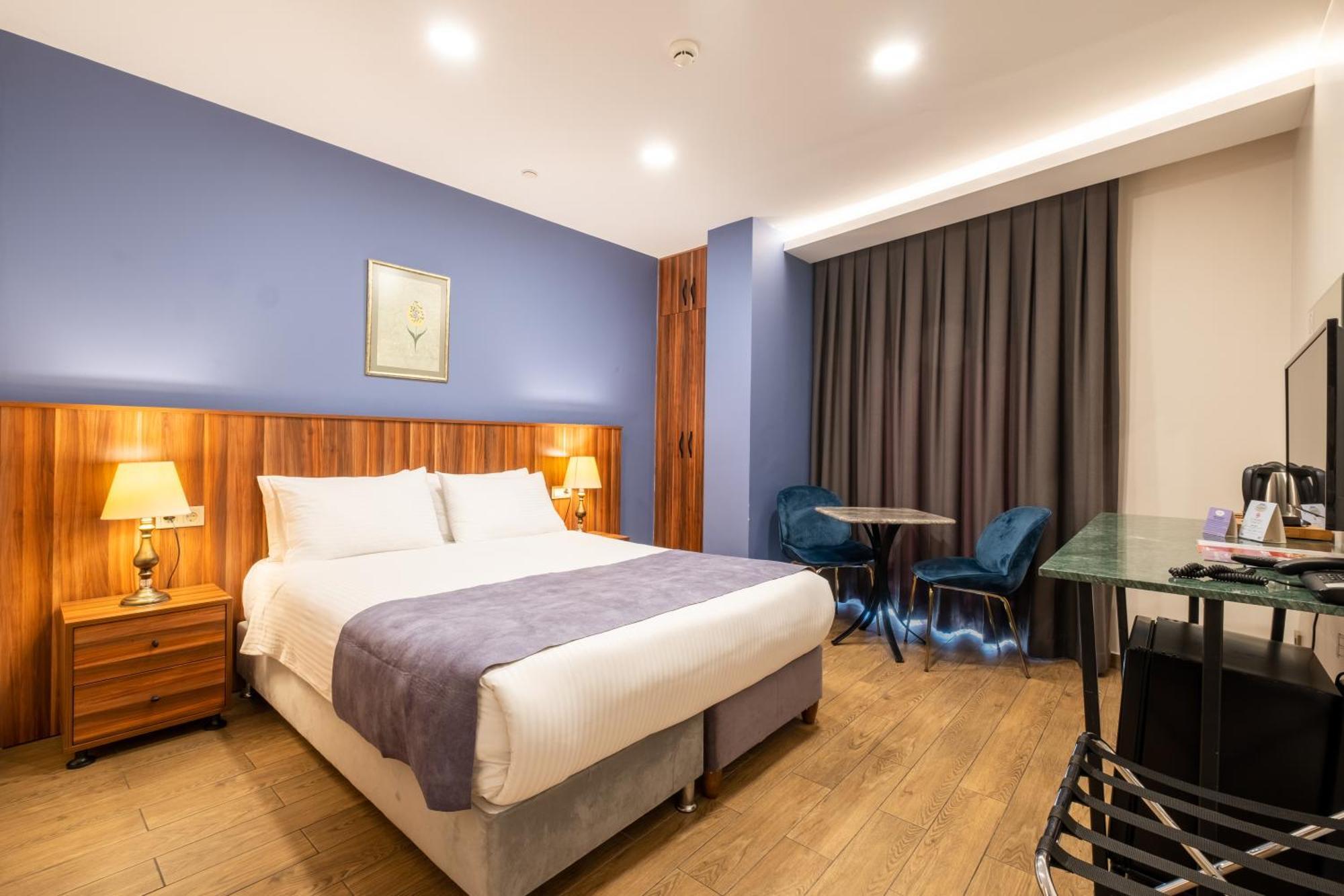 Hotel La Wisteria Boutique 4*