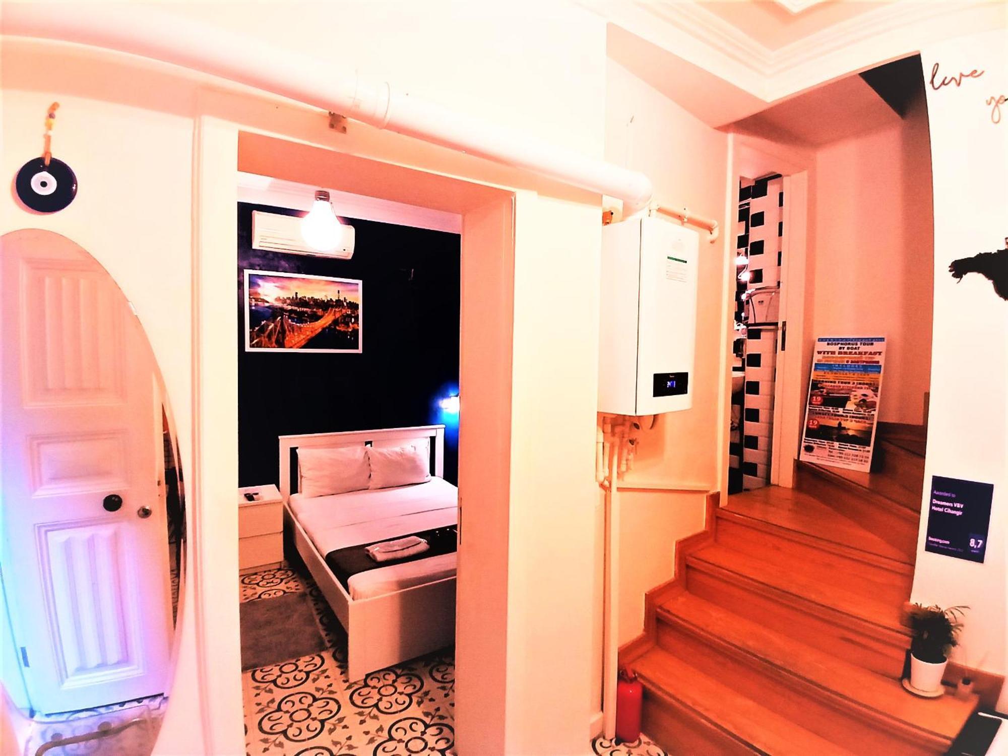 Dreamers V&v Cihangir Istanbul