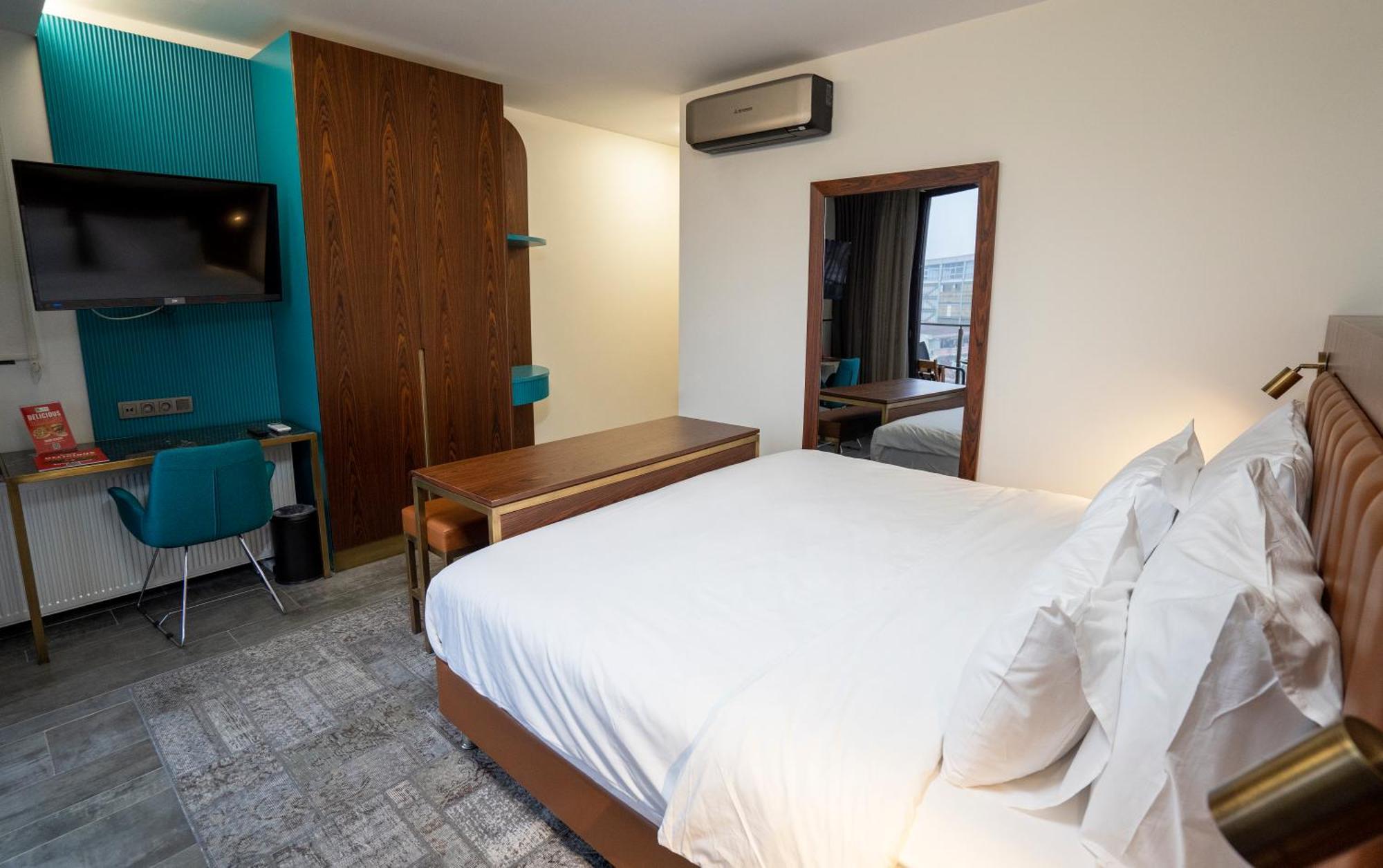 Numi Hotel