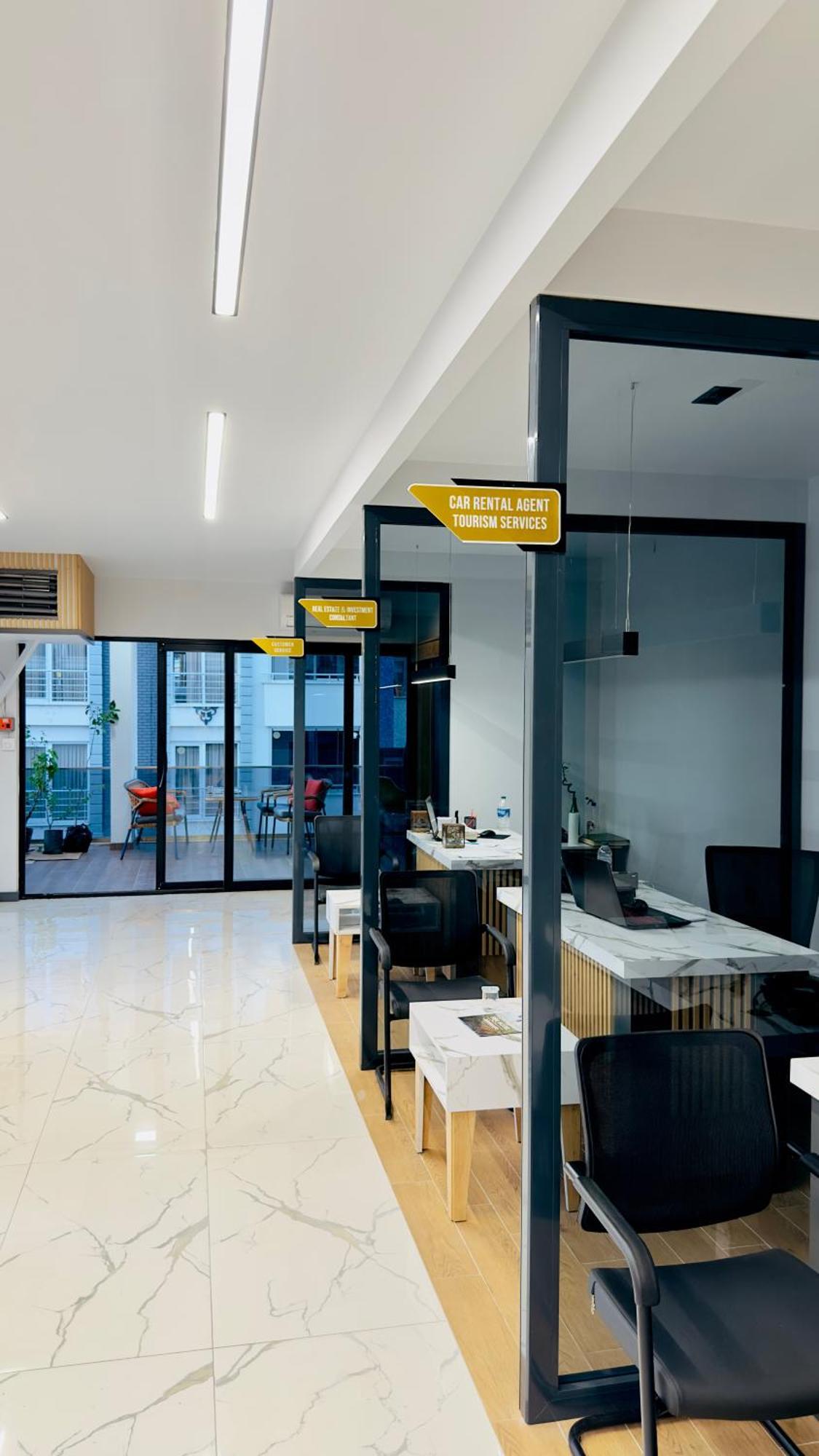 Aparthotel Yusra 2*