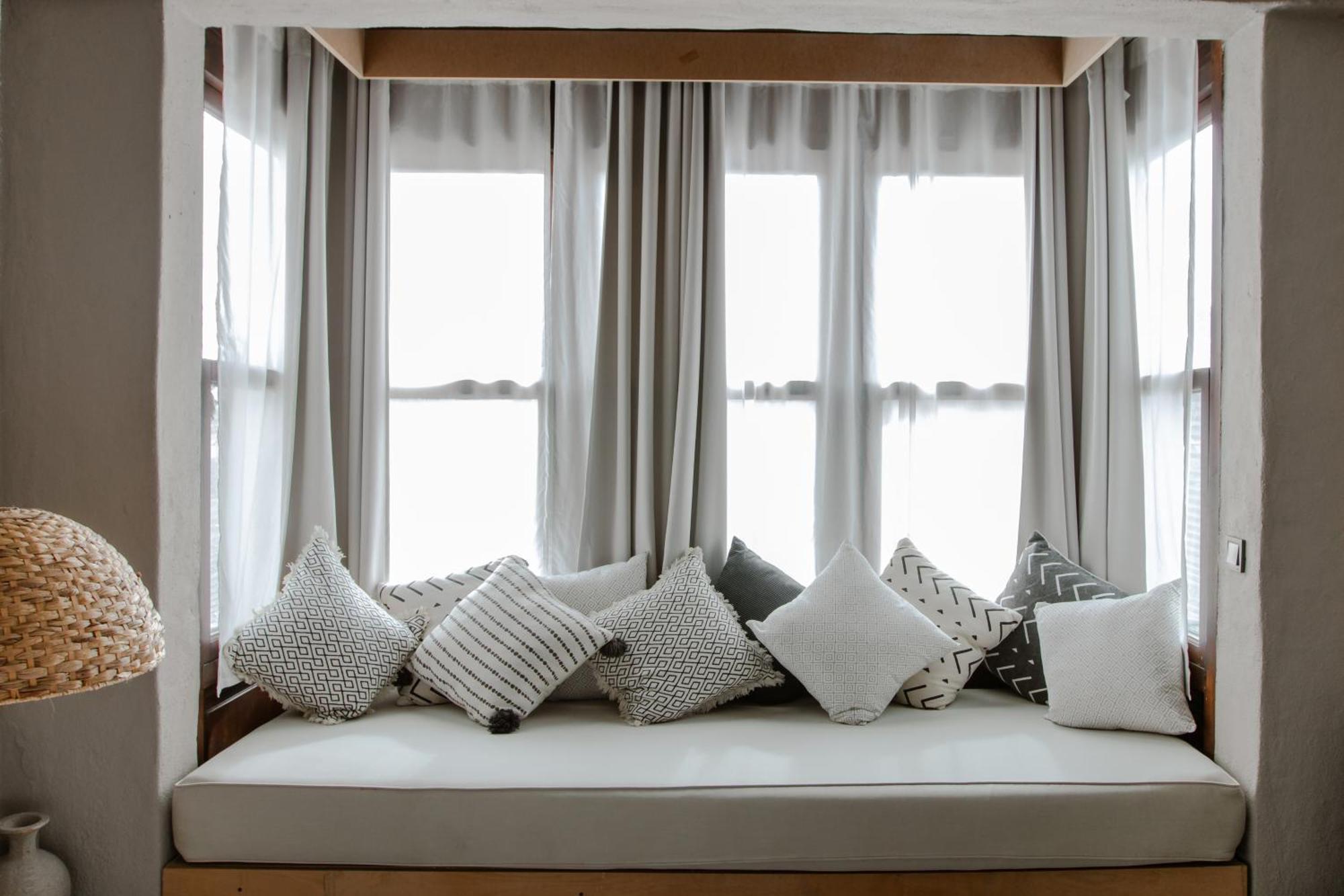 Gaia Hotel 2*