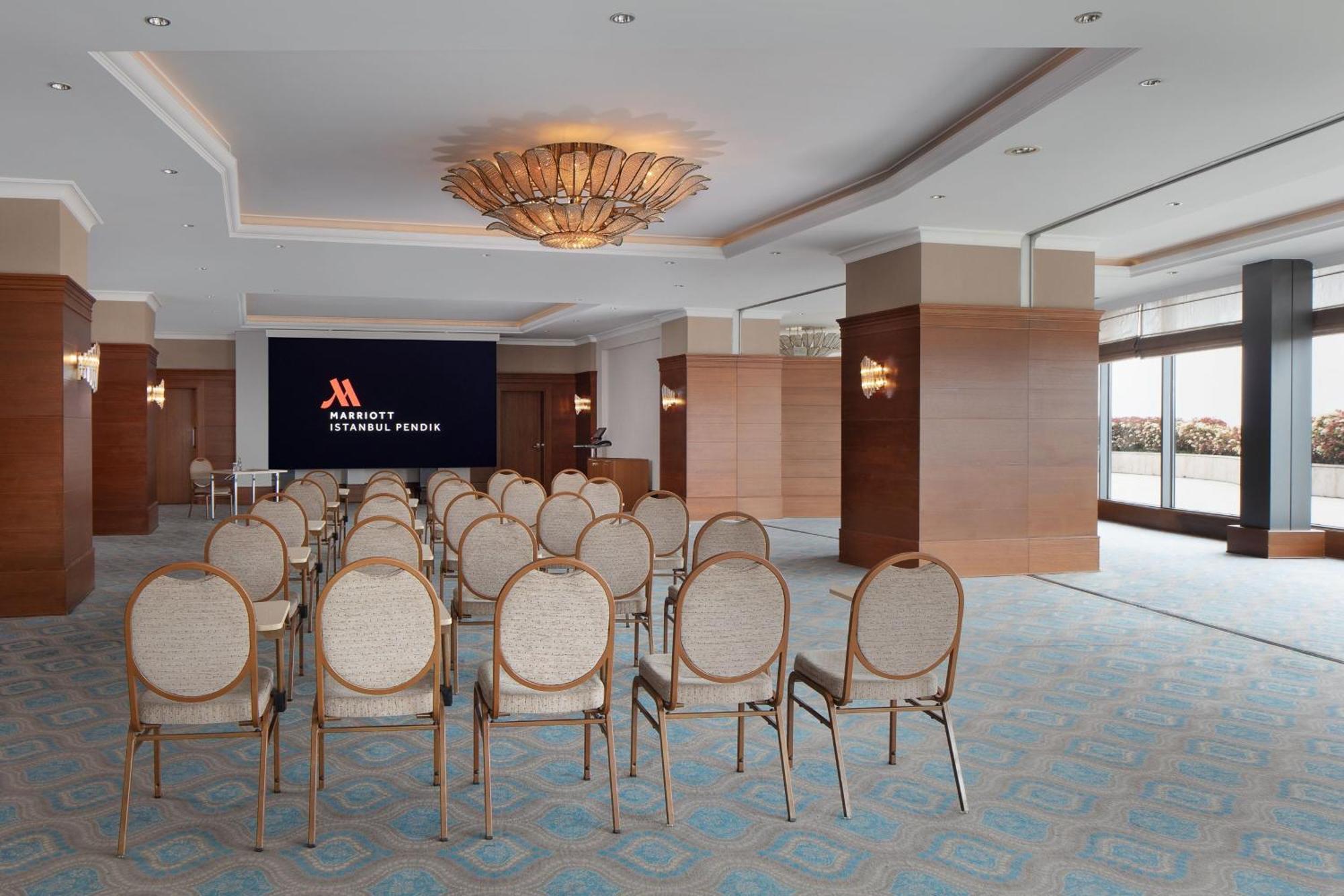 Marriott Pendik 5*