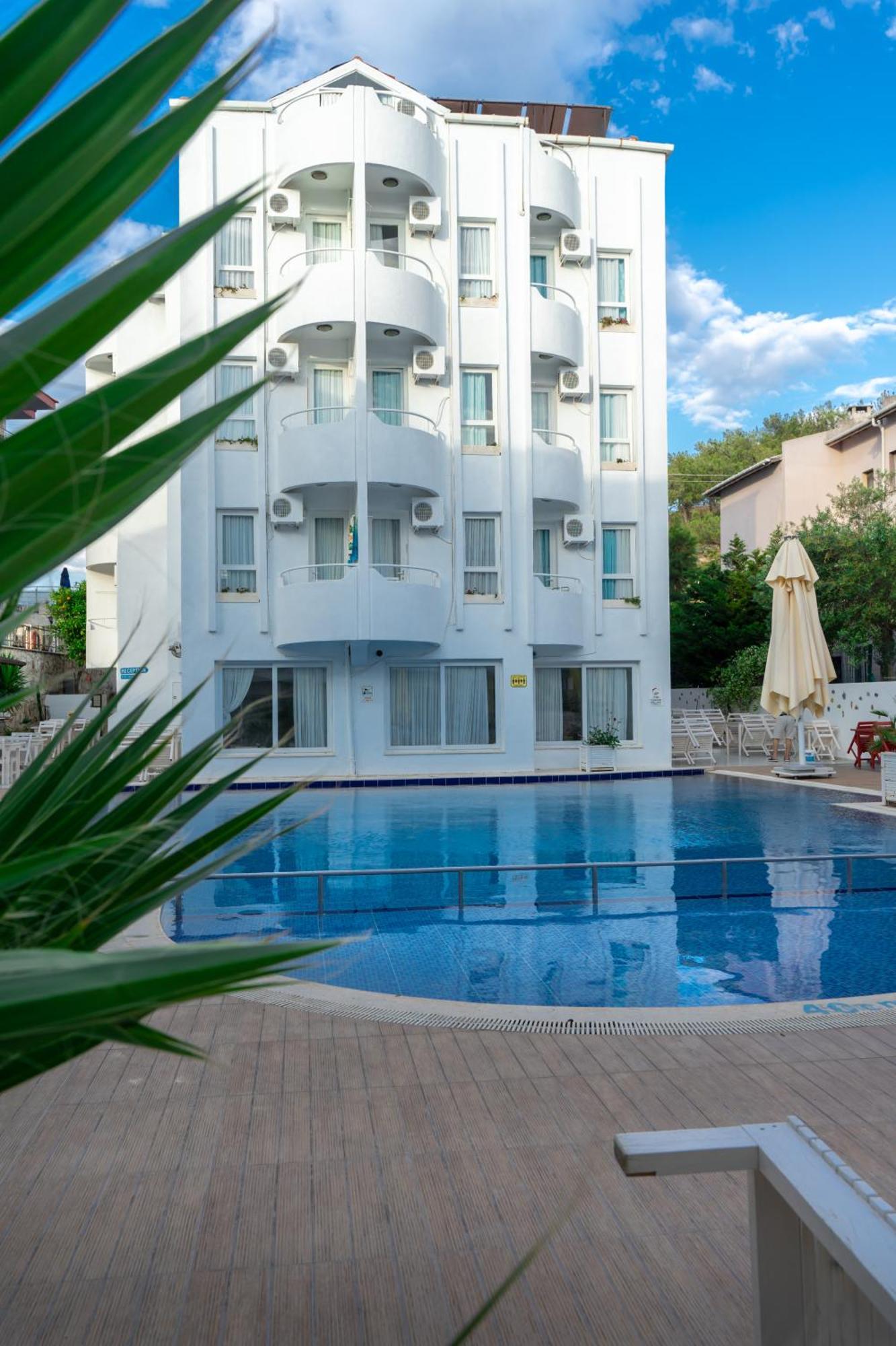 Hotel Yeni Cesme