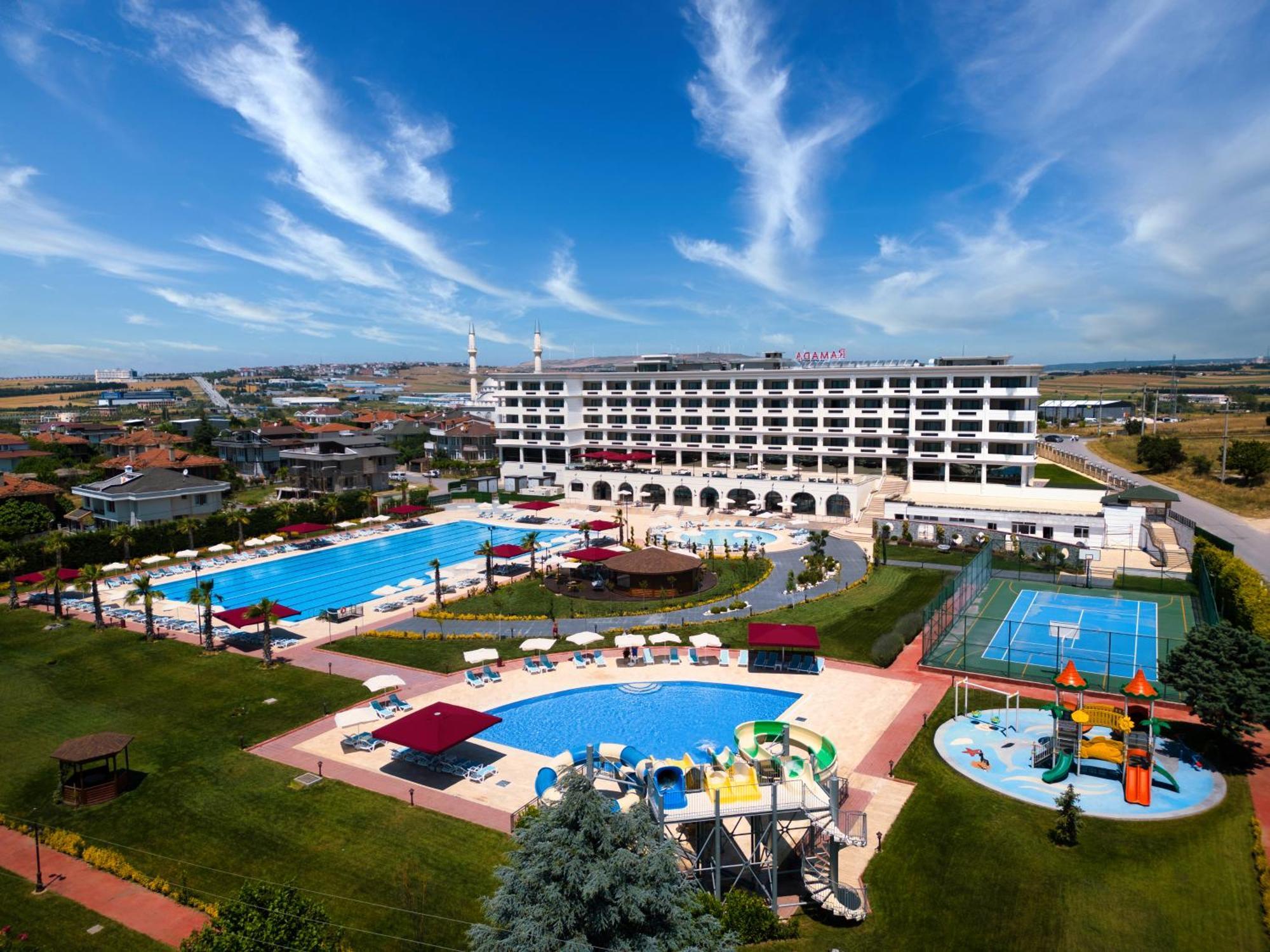 Hotel Ramada Plaza By Wyndham
