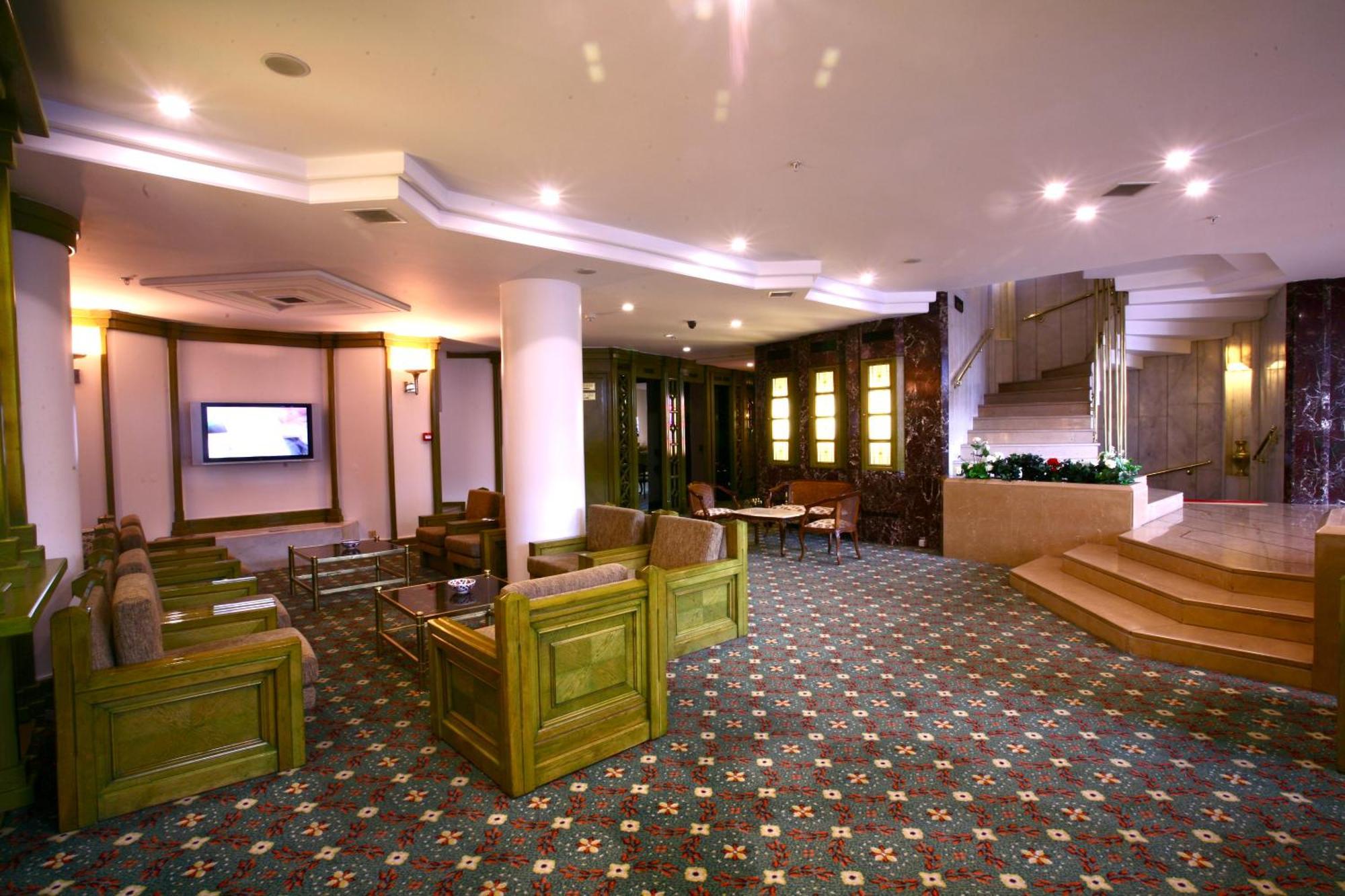 Royal Hotel 4*