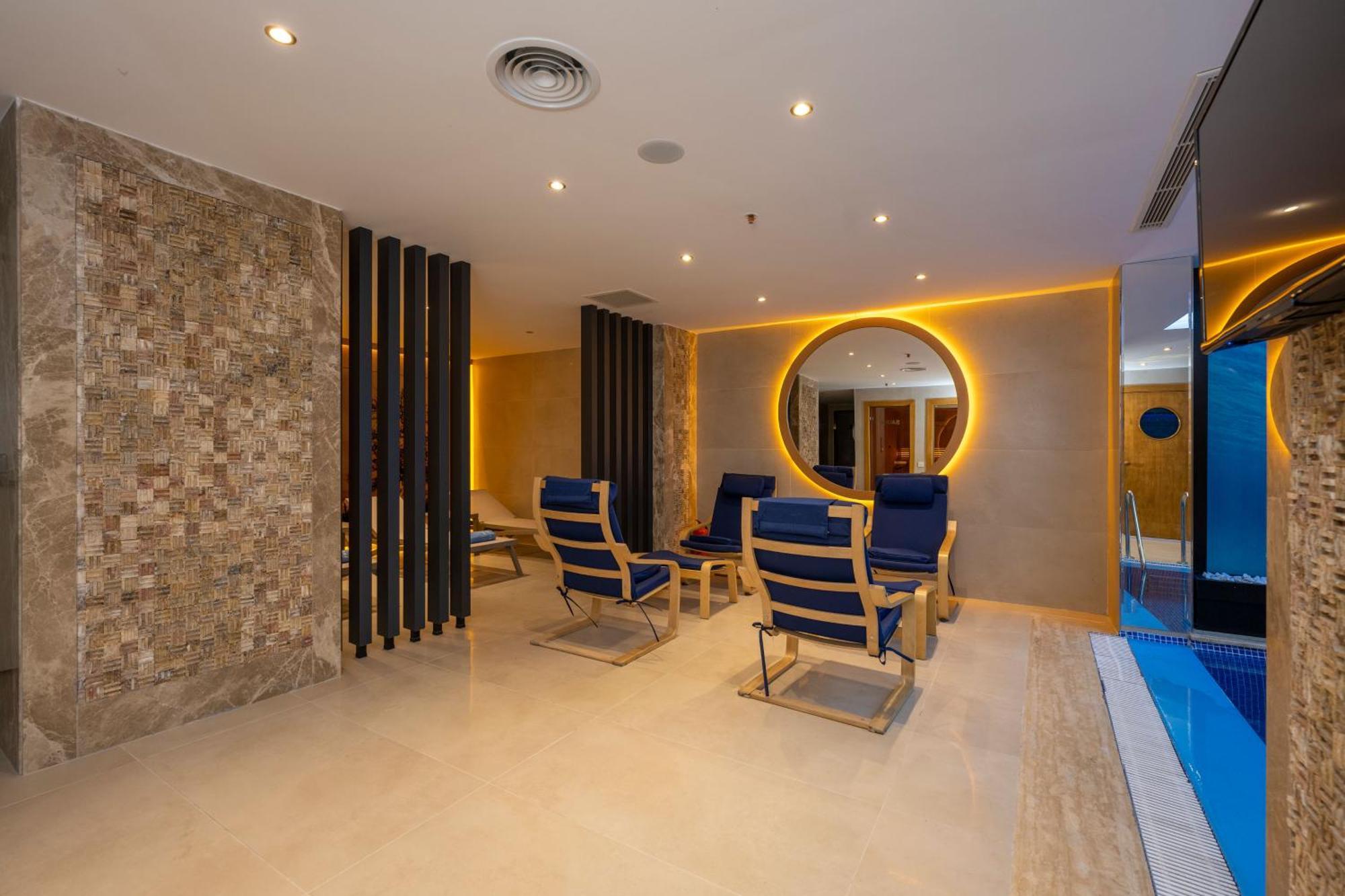 Freya Hotel