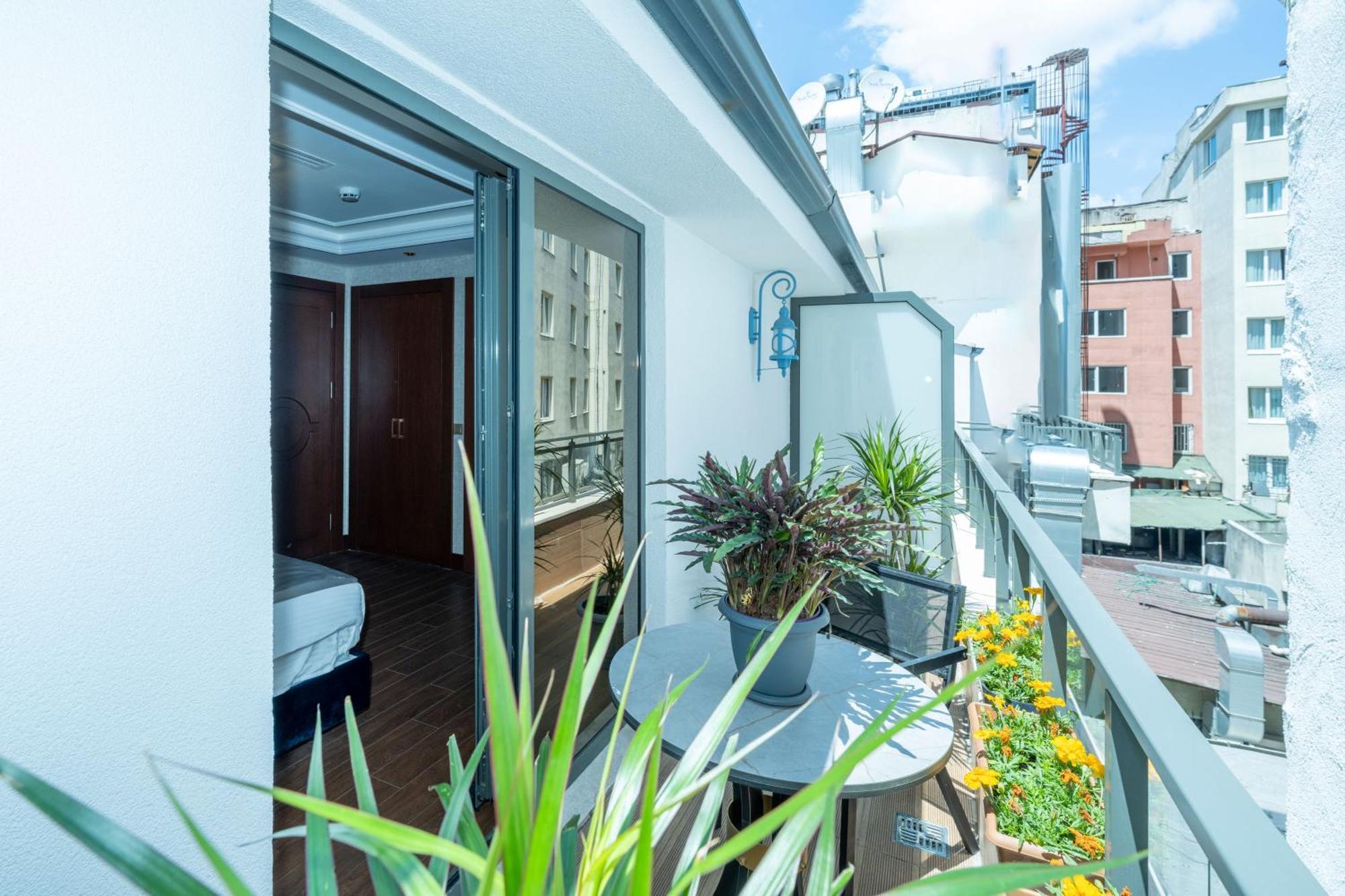 Freya Hotel 4*